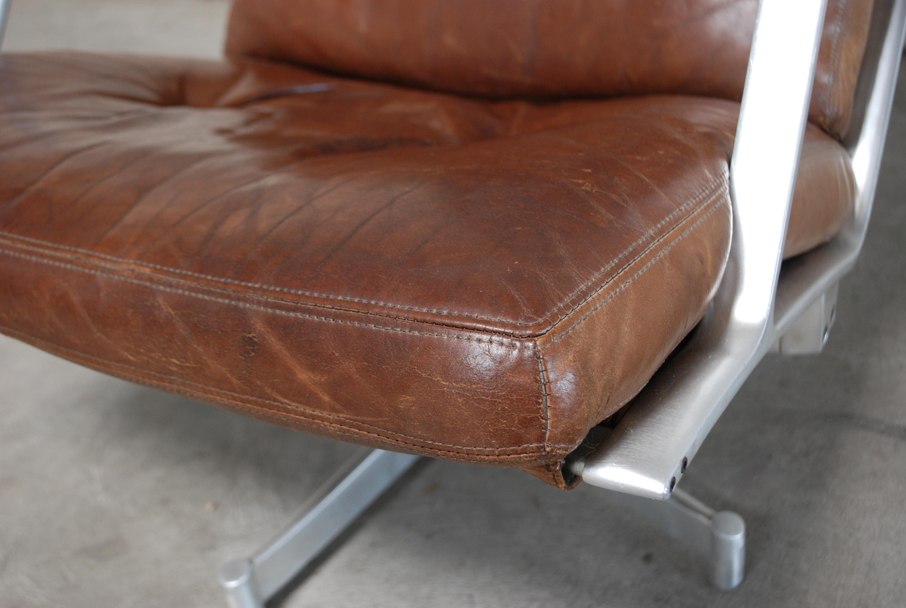 Kill International FK 85 Lounge Chair Cognac Leather design Kastholm / Fabricius 1