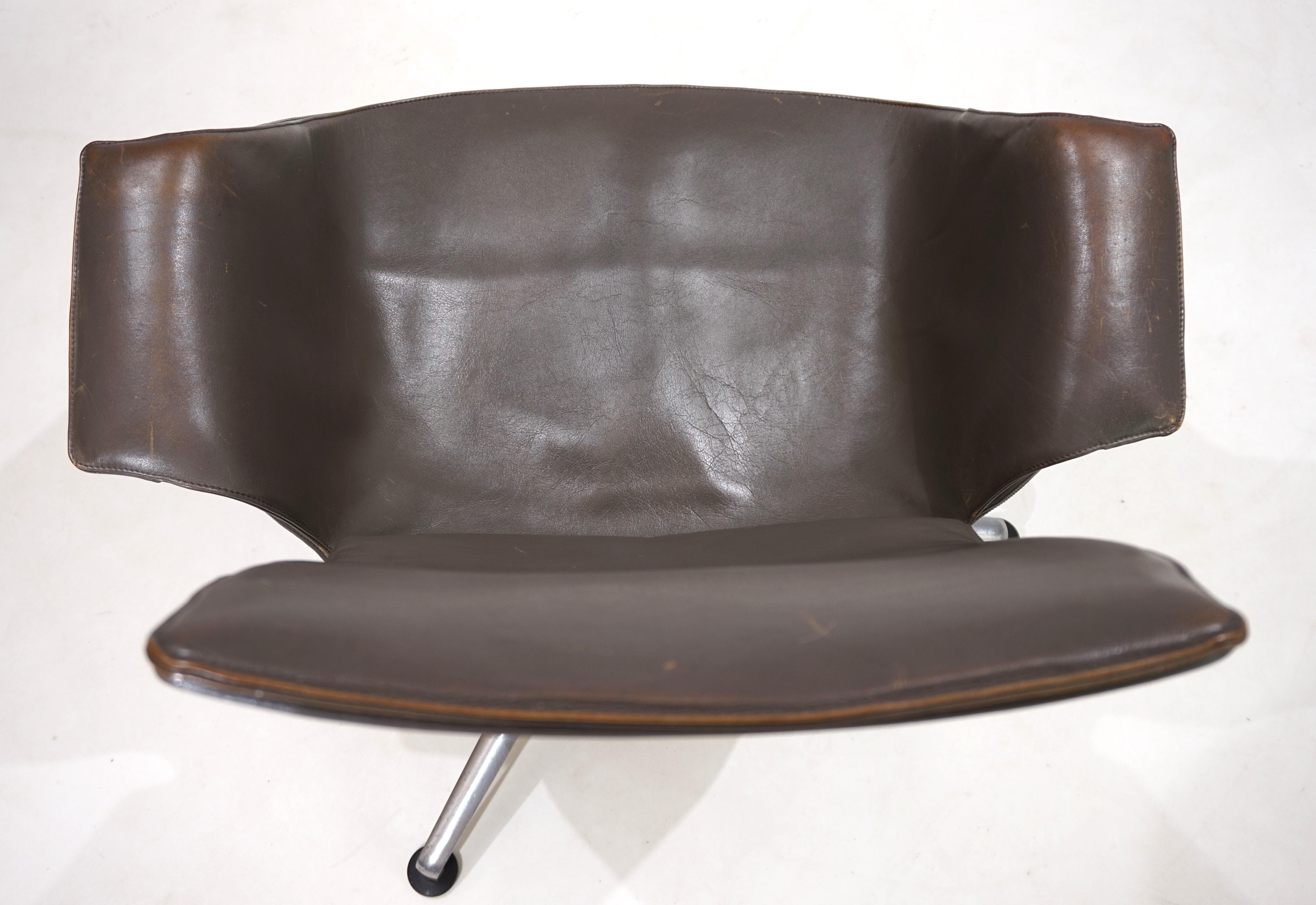 Kill International FK6725 leather chair by Fabricius & Kastholm, 1960 10