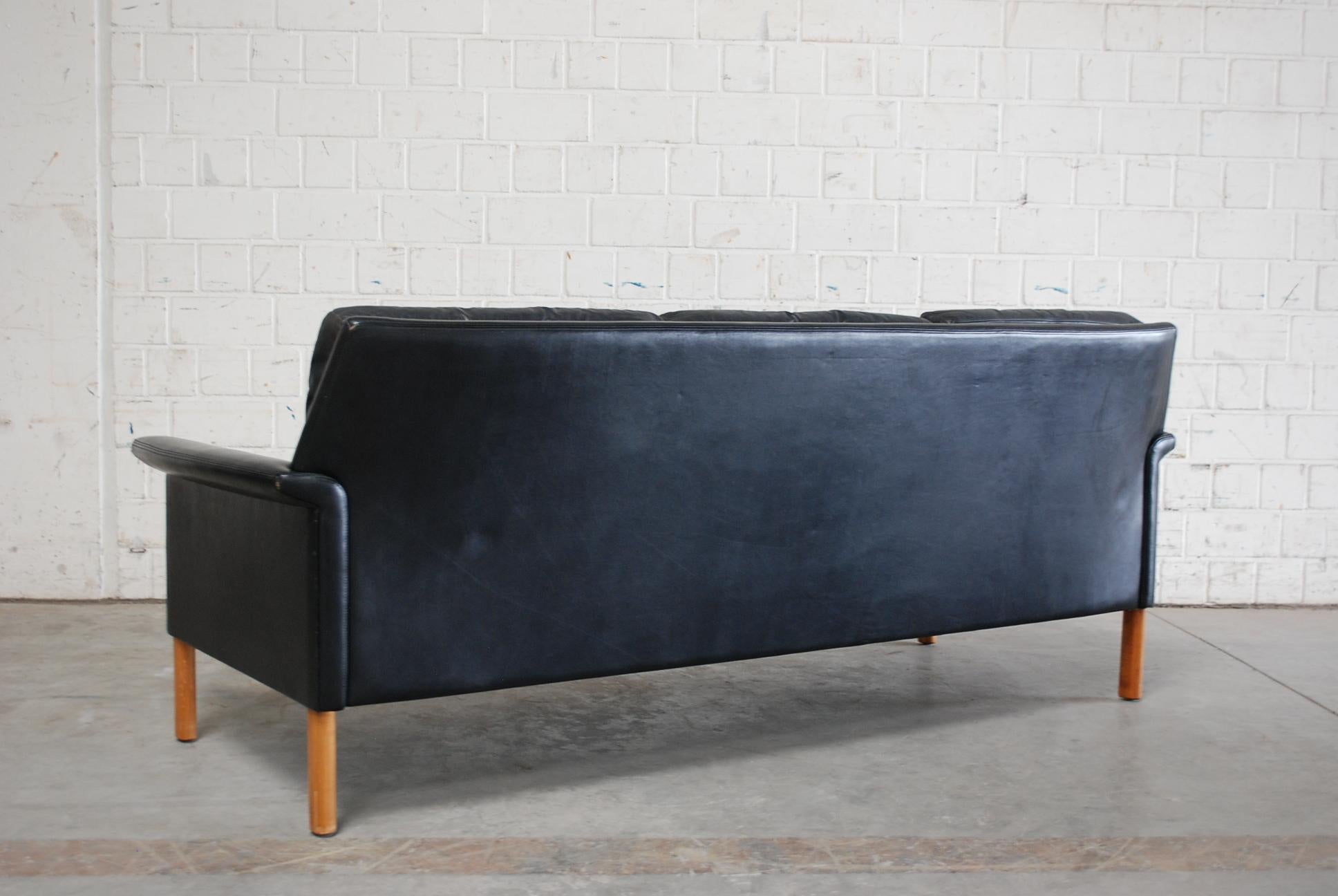 Kill International Leather Sofa Design by Rudolf Glatzel, 1960s For Sale 5