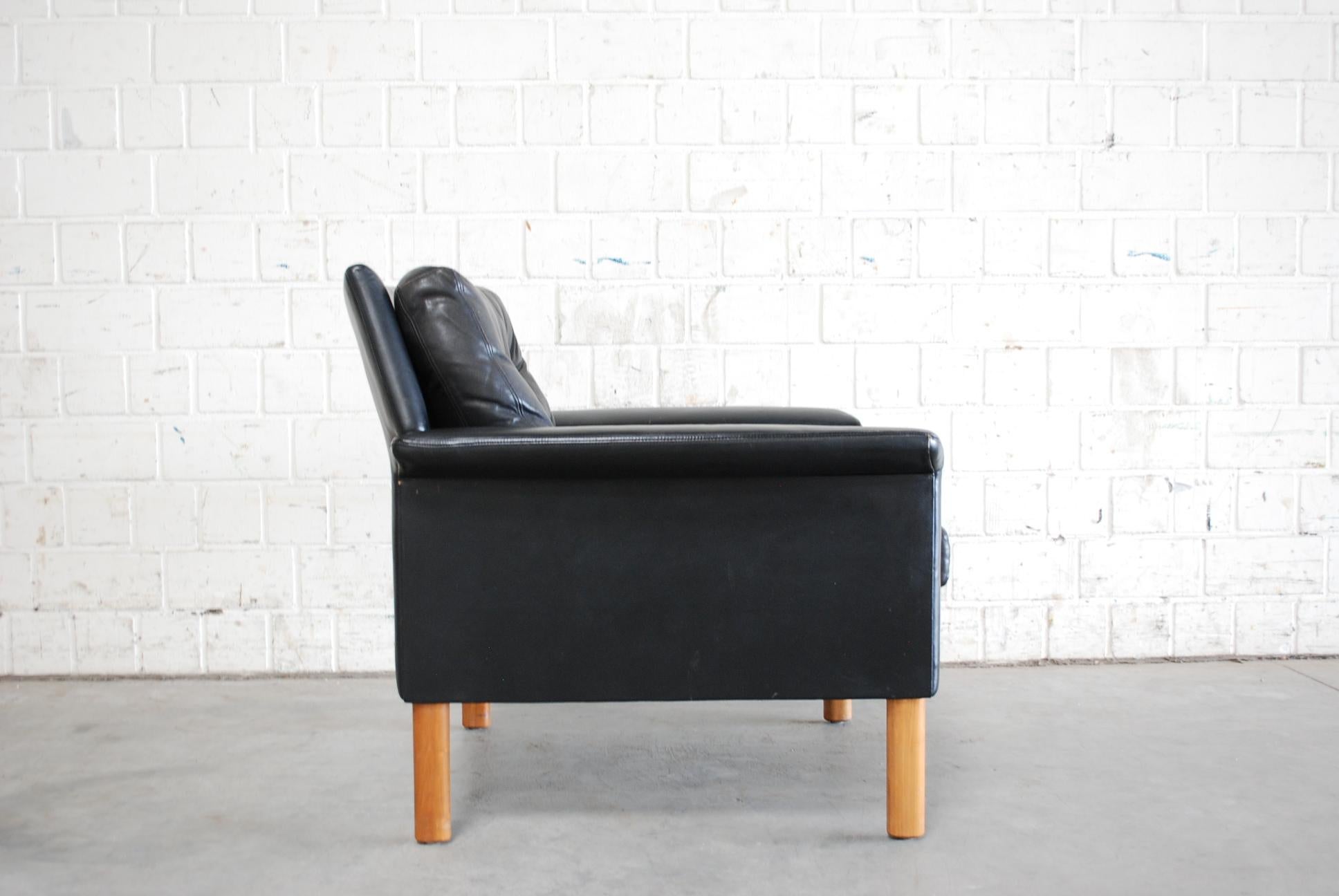 Paire de fauteuils en cuir Kill International conçus par Rudolf Glatzel, années 1960 en vente 6
