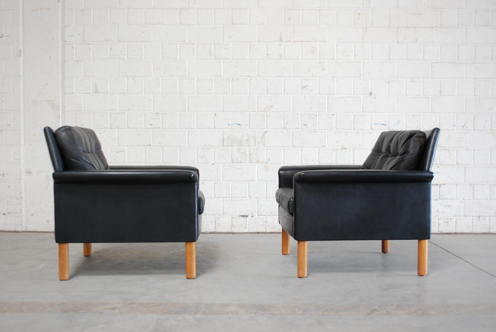 Allemand Paire de fauteuils en cuir Kill International conçus par Rudolf Glatzel, années 1960 en vente