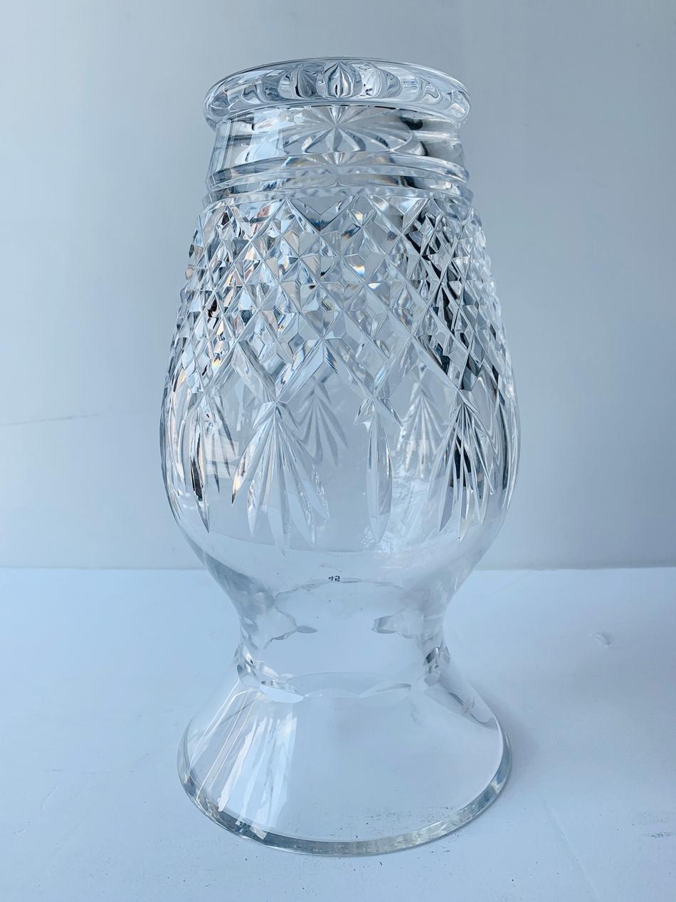 irlandais Vase de table en cristal transparent Killarney par Waterford en vente