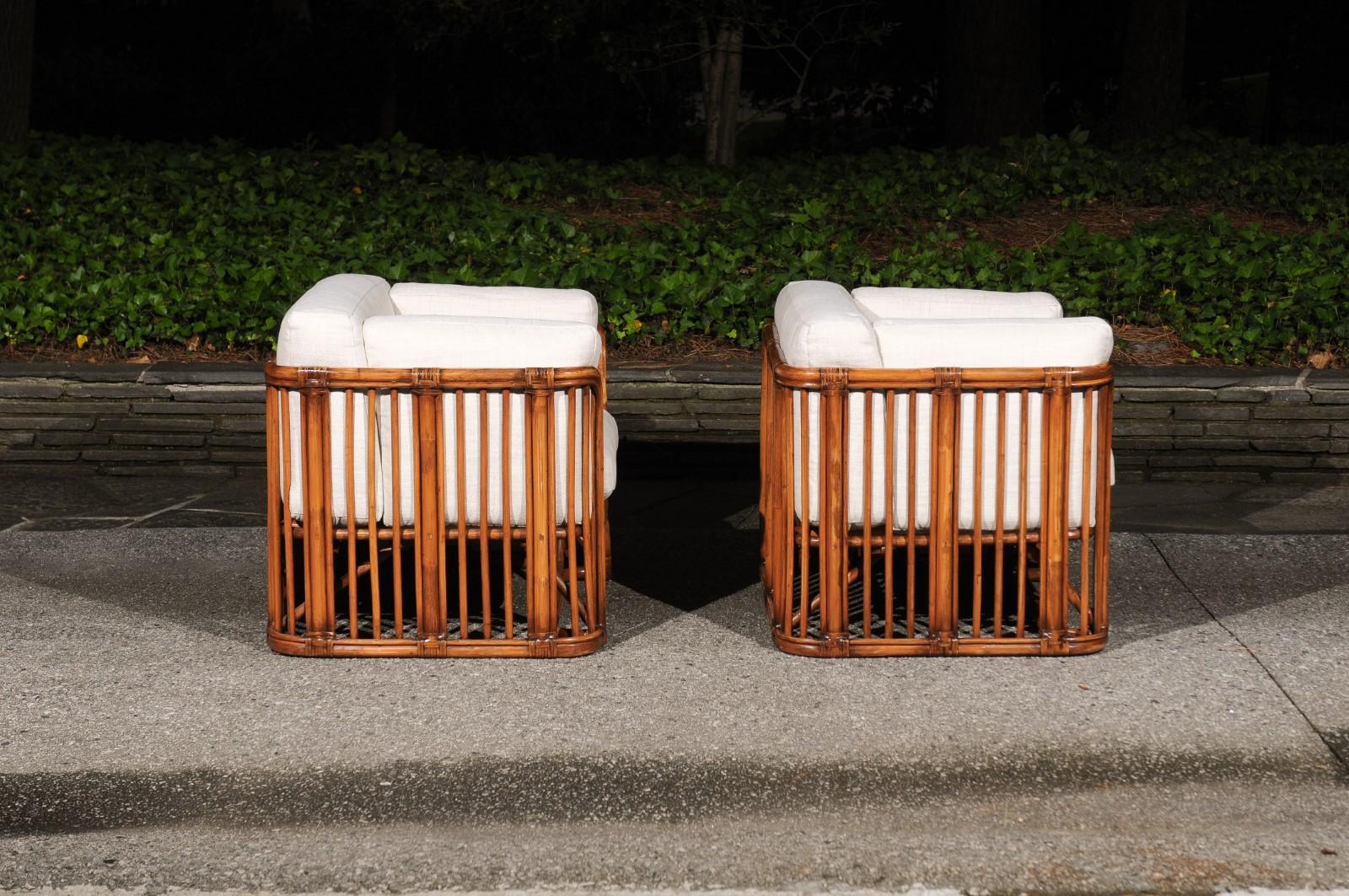 Fin du 20e siècle Paire de fauteuils club cubiques en rotin et cuir restaurés Killer en vente