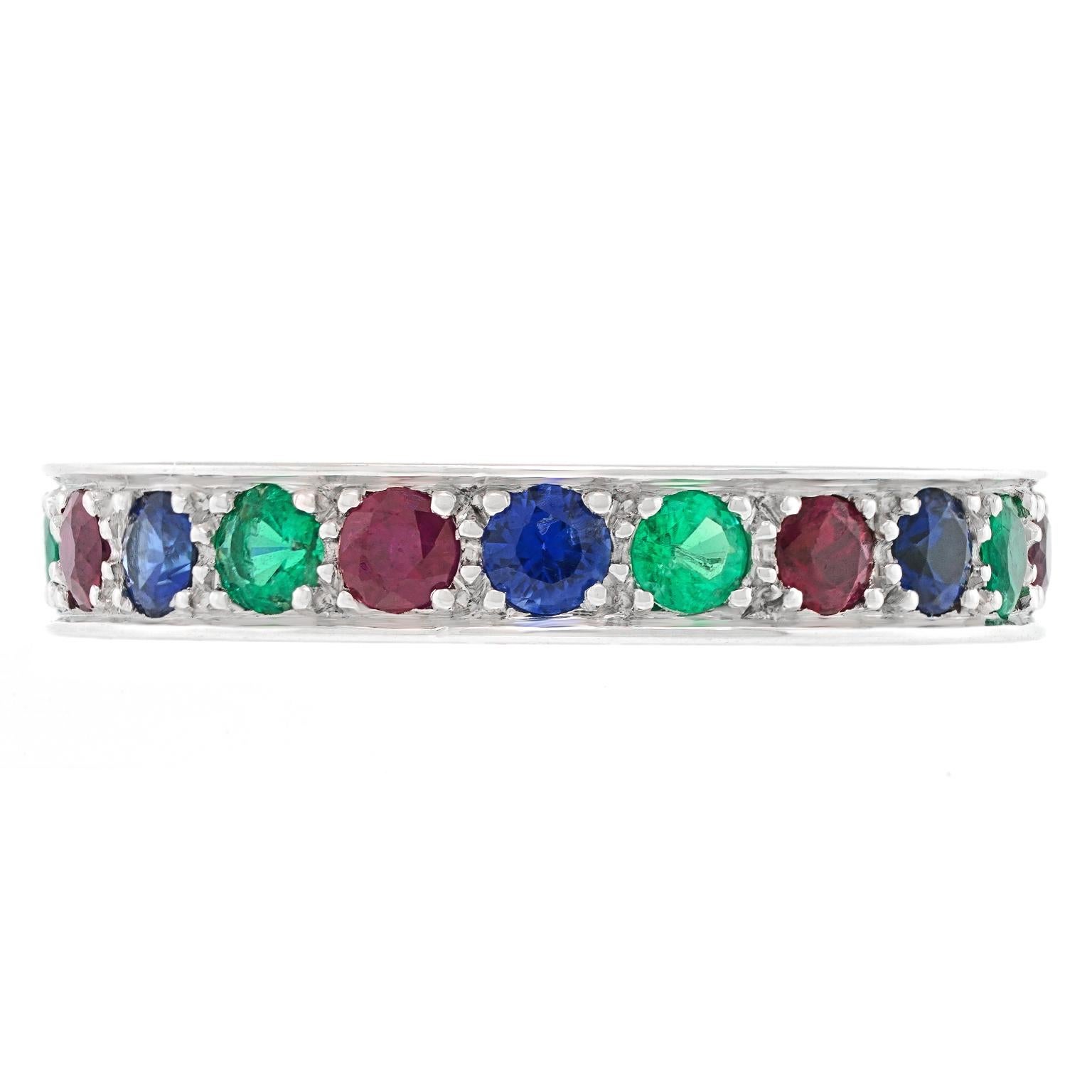 Taglio rotondo Killer Sapphire, Ruby and Emerald Eternity Band in vendita