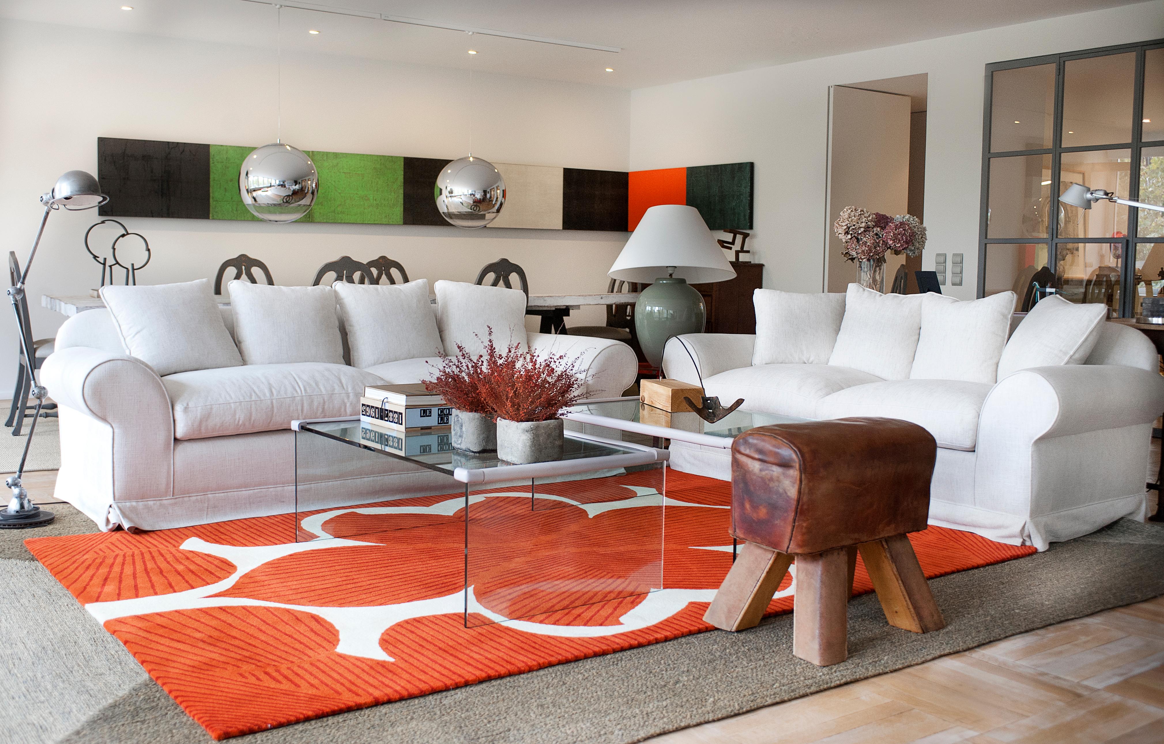 Contemporary Modern Hand Tufted Wool Rug Made in Spain Red Orange & White Flower For Sale