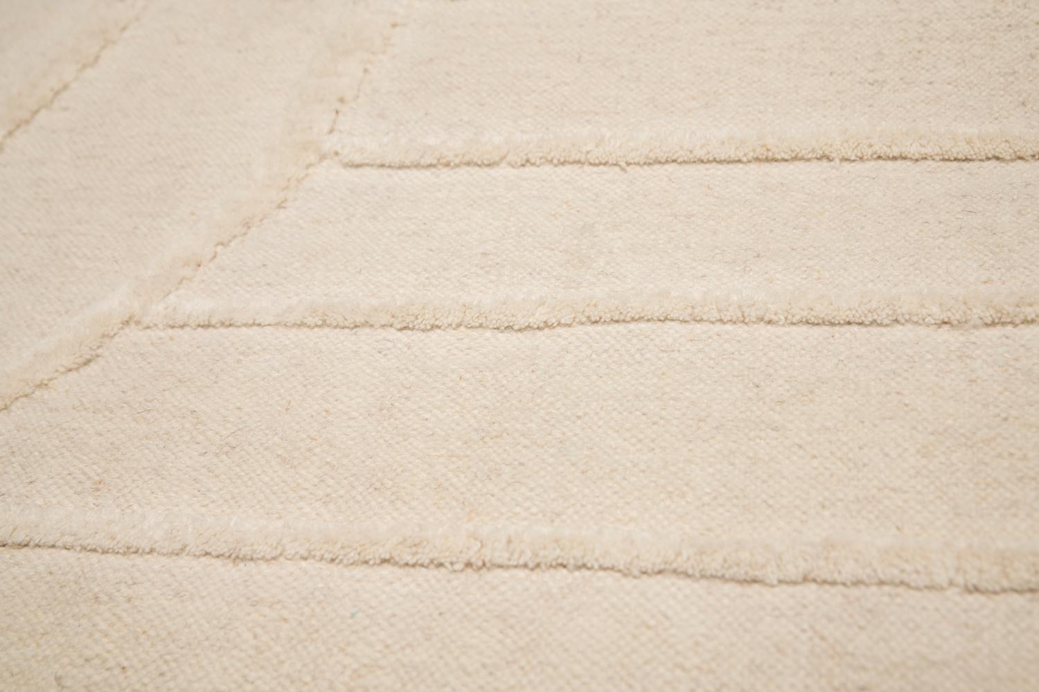 Contemporary Modern Flat-Weave & High Pile Handwoven Wool Kilim Rug Carpet Clouds Ivory  For Sale