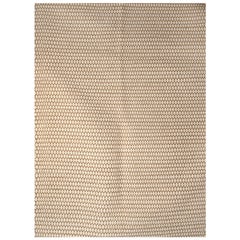 Kilombo Home 21st Century Handwoven Wool Rug in Beige and White