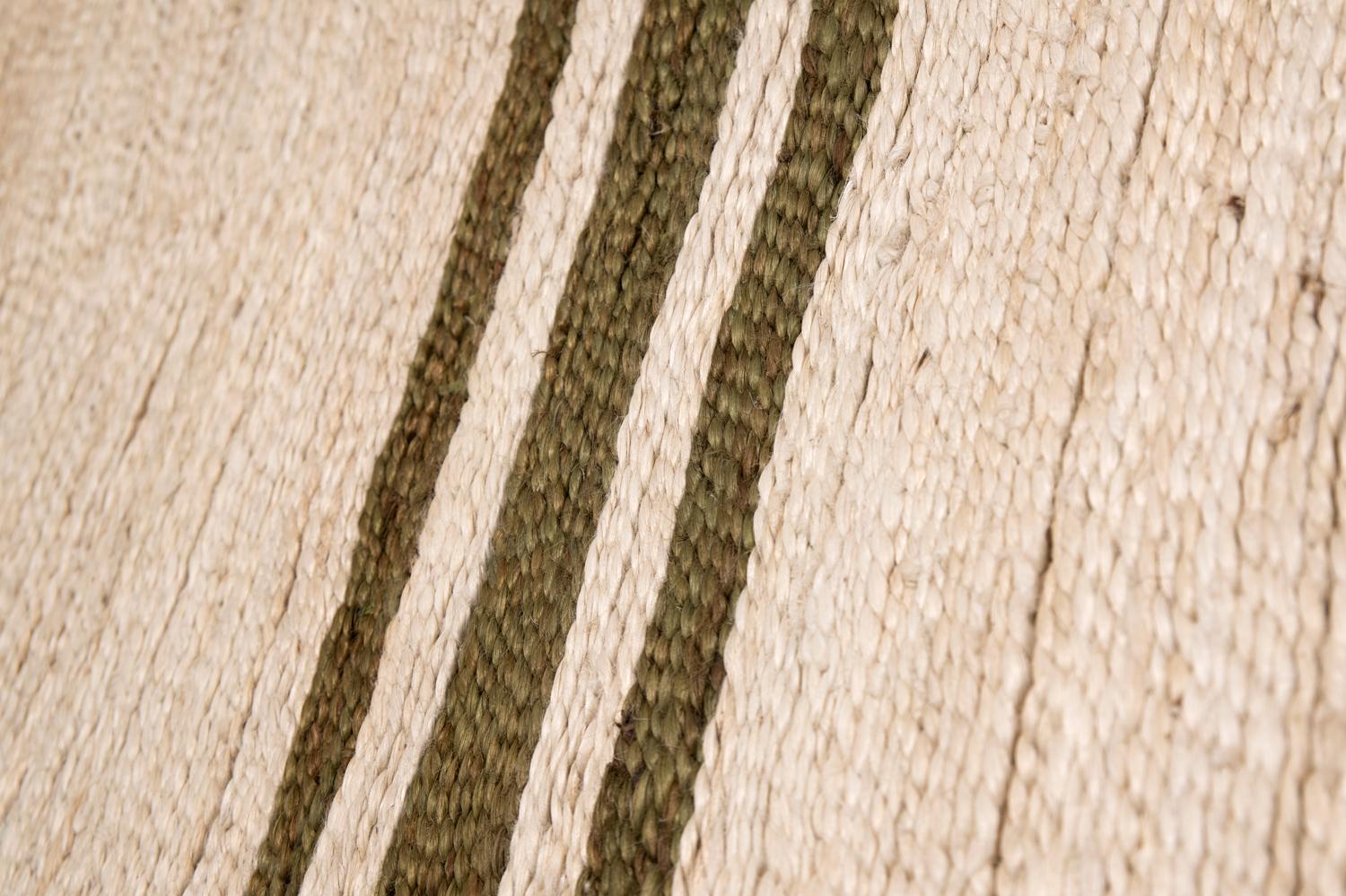 This jute rug has been ethically hand stitched in the finest jute yarns by artisans in Northern India, using a traditional weaving technique of this area.
Each rug is handwoven with irregular details to create beautiful imperfections that make each