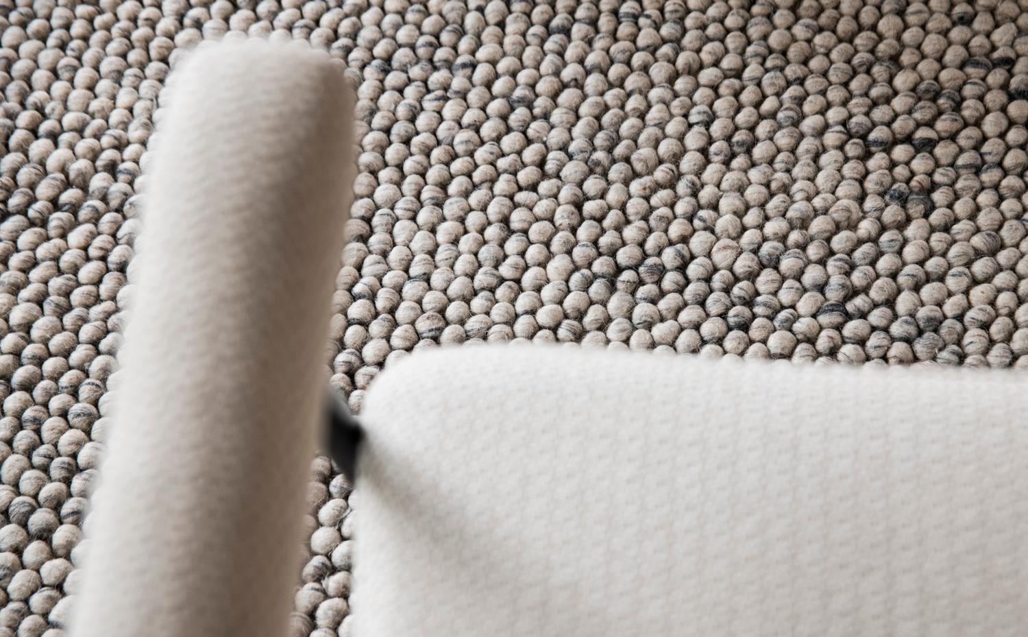 Contemporary Modern Handwoven Wool Thick Rug Bubbles Ivory & Grey Mottled For Sale 9