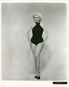 Marilyn Monroe en bañador negro Impresión de prensa vintage