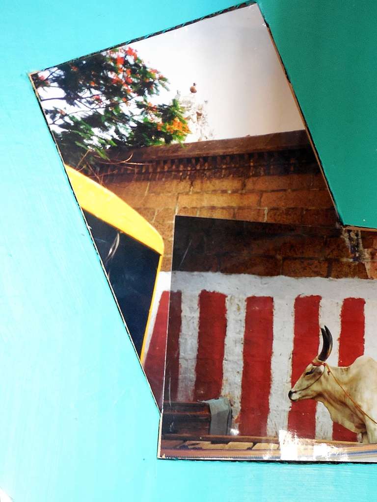 Tempio di Chindambaram, collage fotografico a tecnica mista su cartone - Photograph Contemporaneo di Kim MacConnel