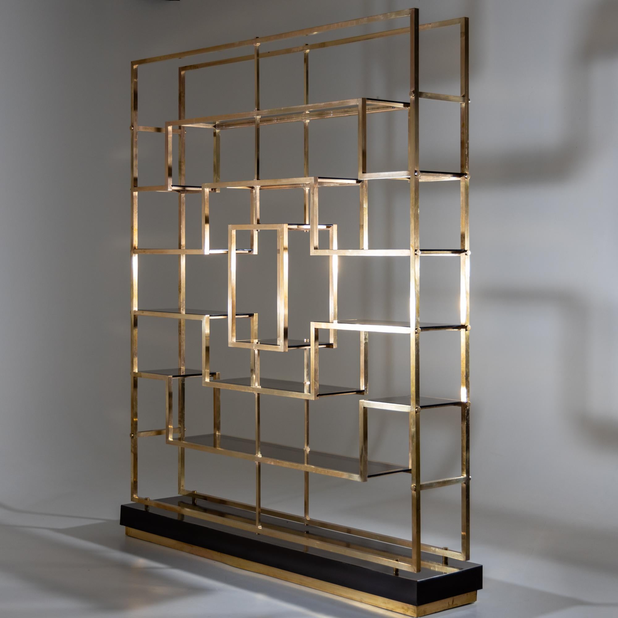 Kim Moltzer Modernist Brass Etagere  In Good Condition For Sale In New York, NY