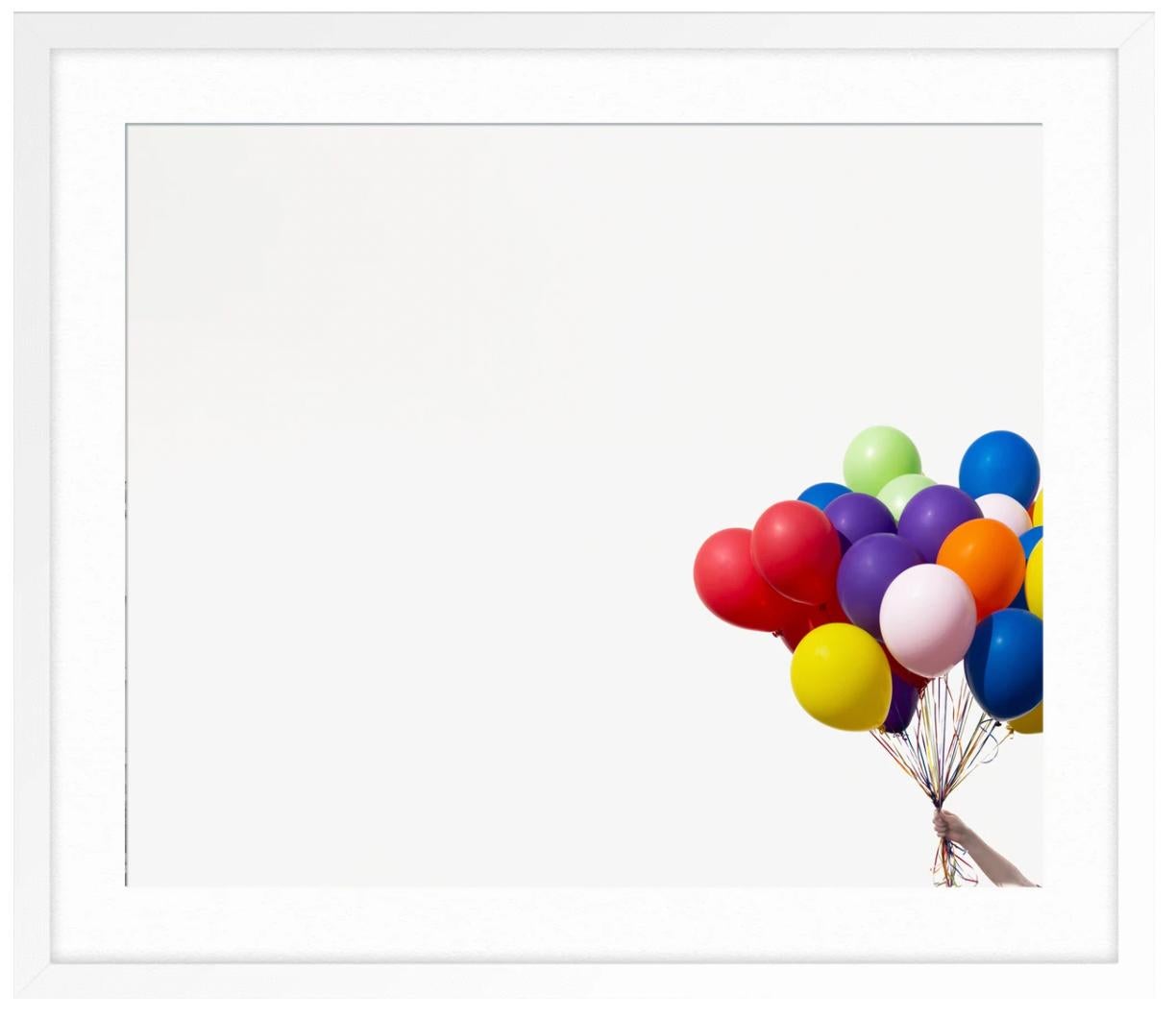 Regenbogen-Blumenballons 1 (Grau), Still-Life Photograph, von Kimberly Genevieve