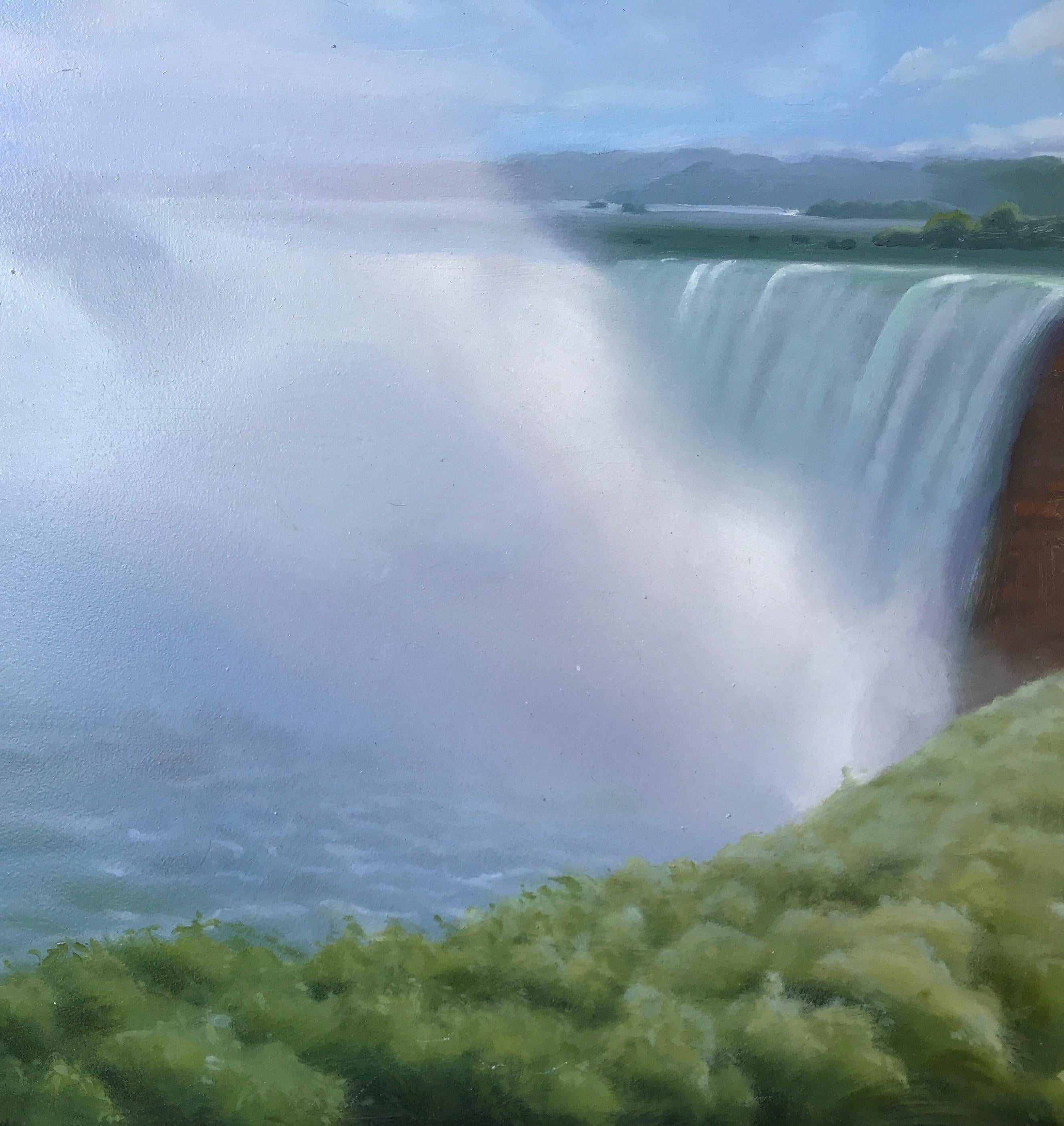 « Waterfall and Spray #4 » (La cascade et l'aérosol)  Petit paysage / paysage aquatique avec arbustes, ciel, nuages - Réalisme Painting par Kimberly MacNeille