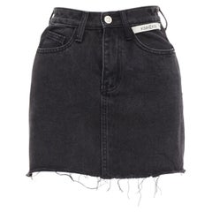 KIMHEKIM My Uniform gonna in denim lavato nero con logo bianco sfrangiato S.S. White