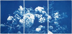 Trittico floreale di grande bouquet floreale, cianotipo botanico in blu classico