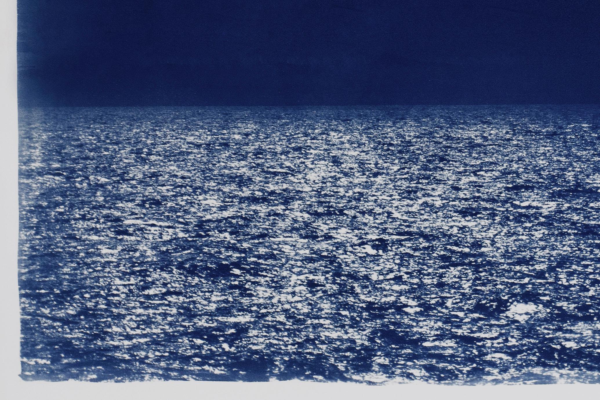 Barcelona Beach Night Horizon, Nocturnal Seascape Cyanotype sur papier aquarelle en vente 1