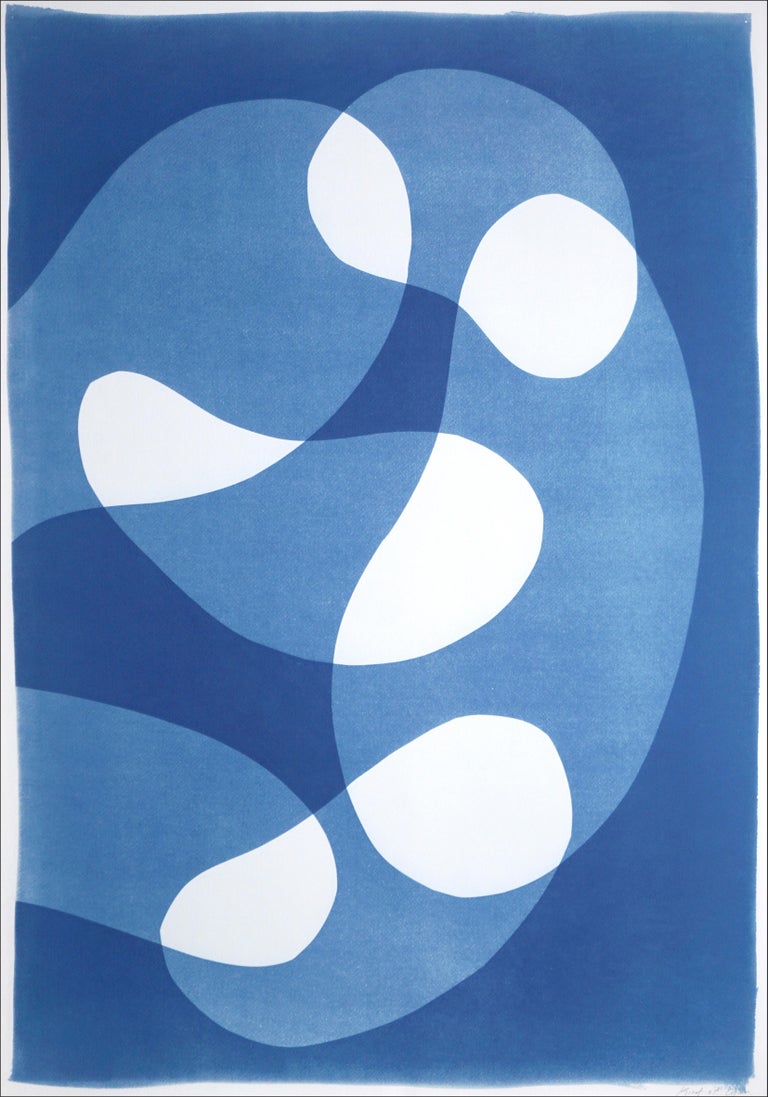 This is an exclusive handprinted unique cyanotype on watercolor paper.
This diptych gets its inspiration from mid-century modern shapes and compositions. It's made by layering paper cutouts and different exposures using uv-light.

Details:
+ Title: