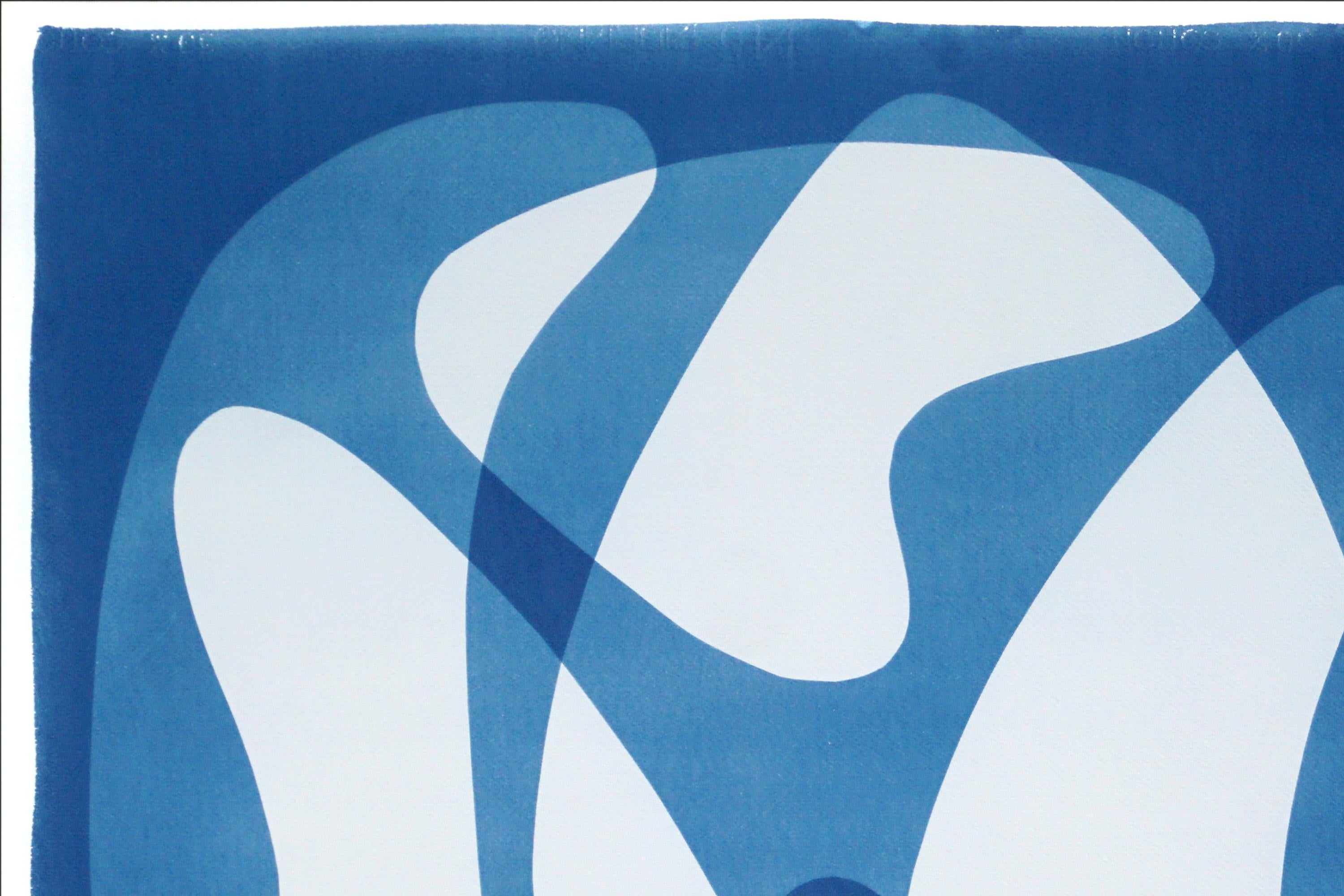 Abstrakte Ikonen, quadratische Monotypie der Cyanotypie, Aquarellpapier, Blau, Mitte des Jahrhunderts   im Angebot 2