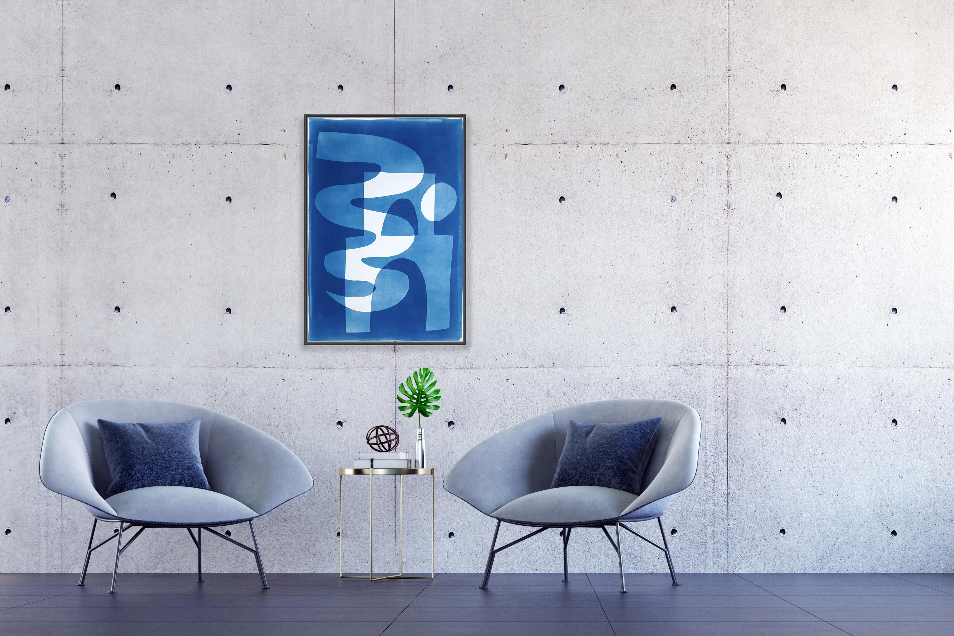 Noche Nublada, Azul y Blanco, Desierto Modernismo Casa, Formas Modernas Papel Cianotipo en venta 3