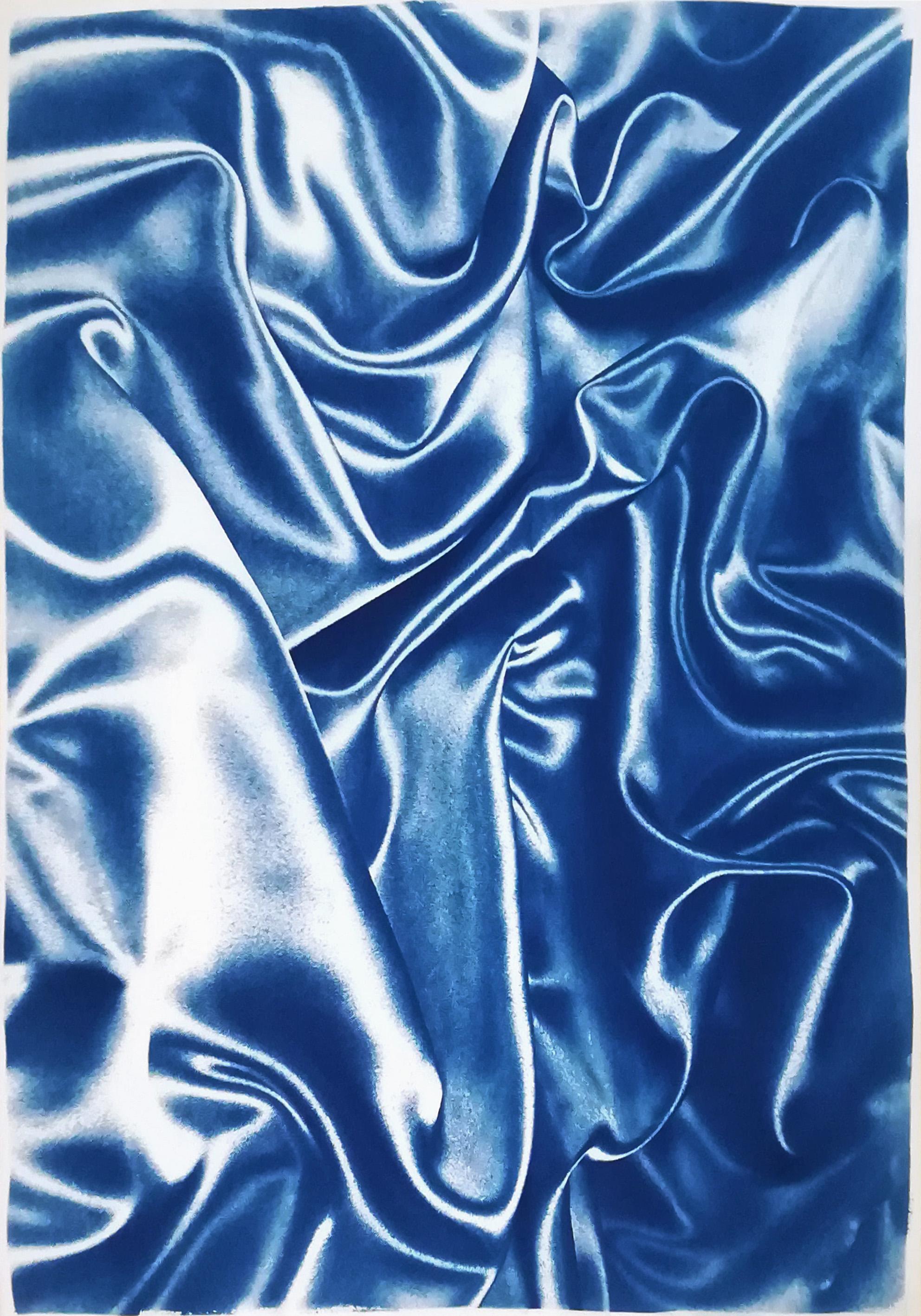 Diptyque de soies, formes sensuelles bleues classiques, cyanotype sur papier aquarelle  en vente 3