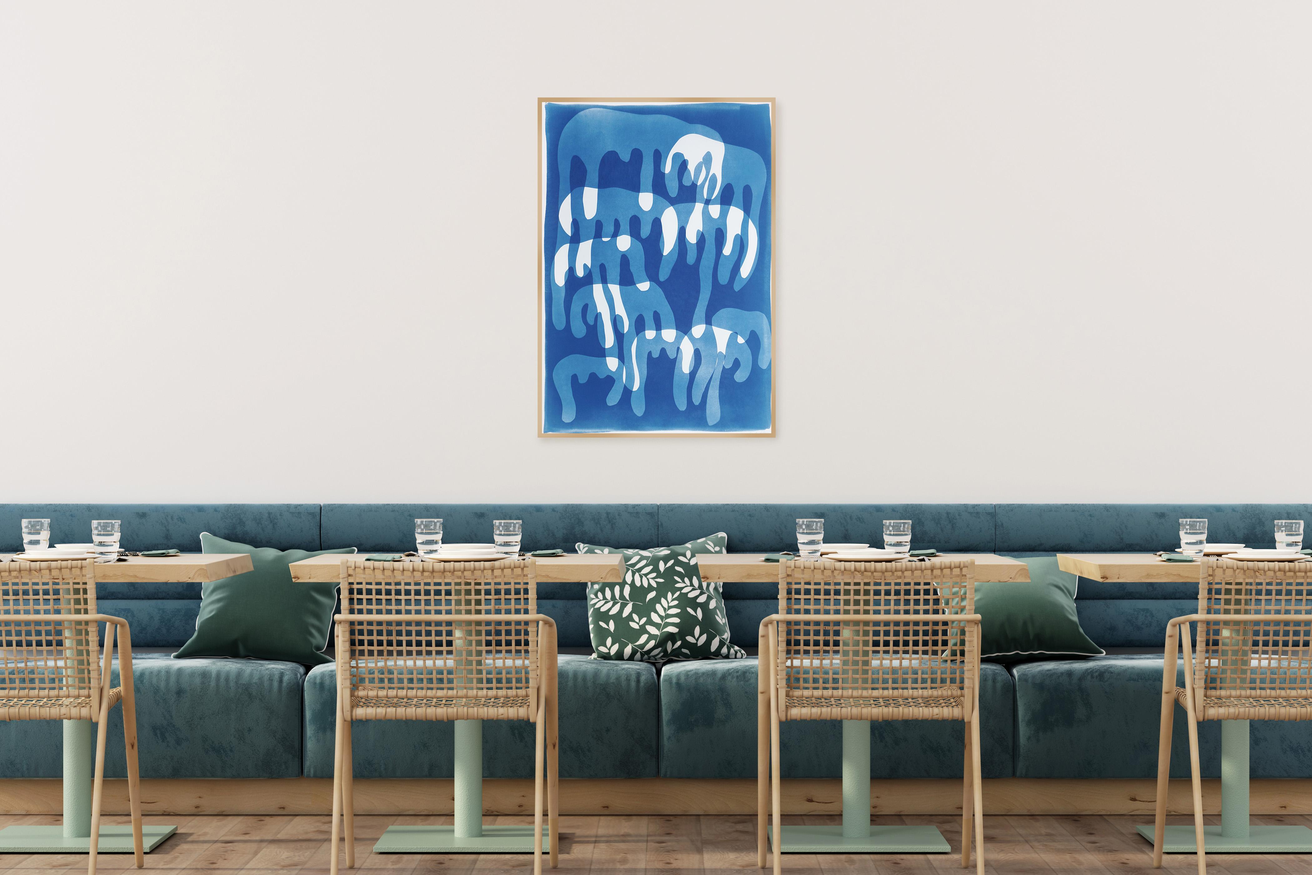 Goteo de pintura, monotipo cianotipo hecho a mano sobre papel de acuarela, azul y blanco en venta 1