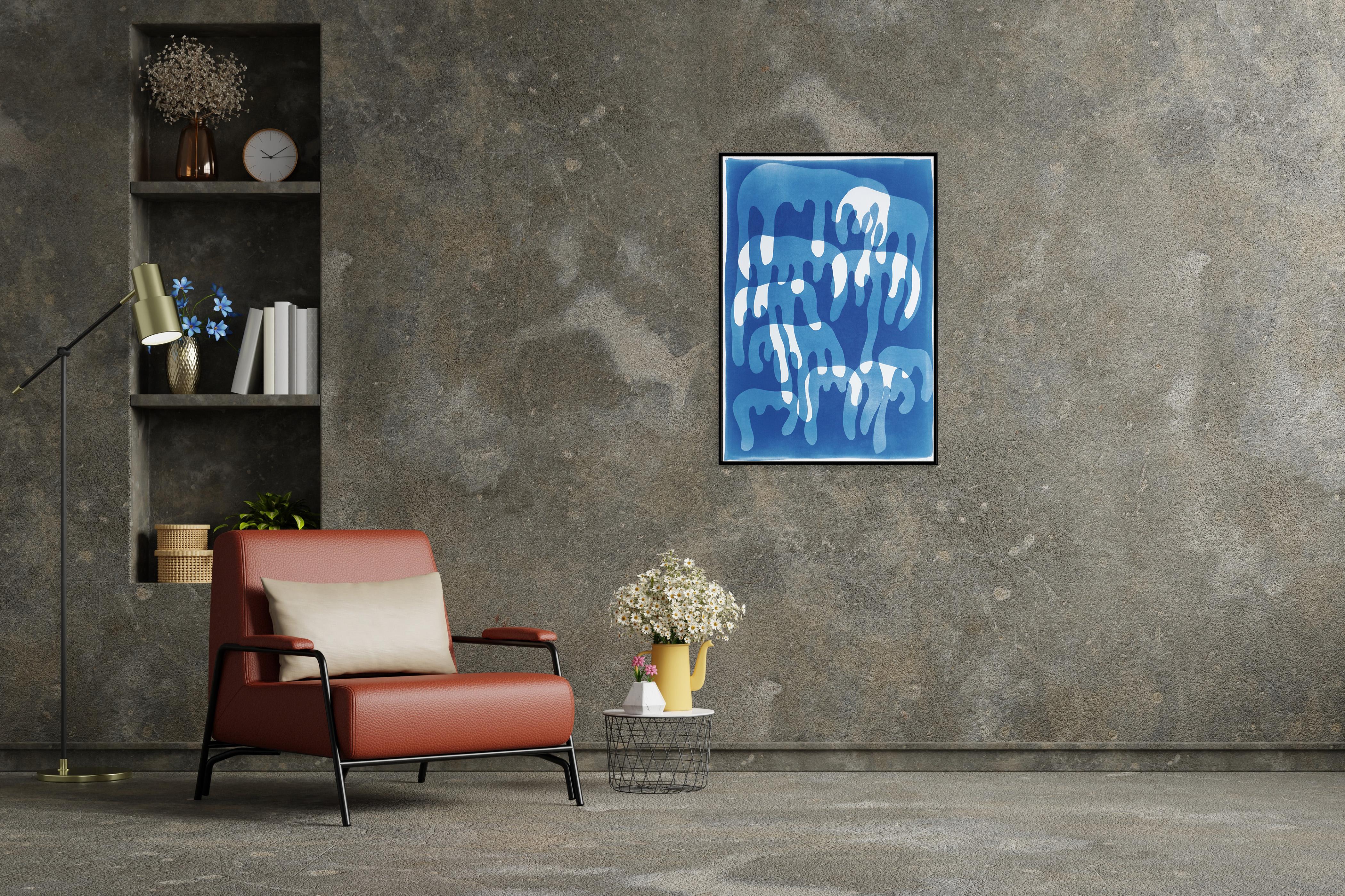 Goteo de pintura, monotipo cianotipo hecho a mano sobre papel de acuarela, azul y blanco en venta 2