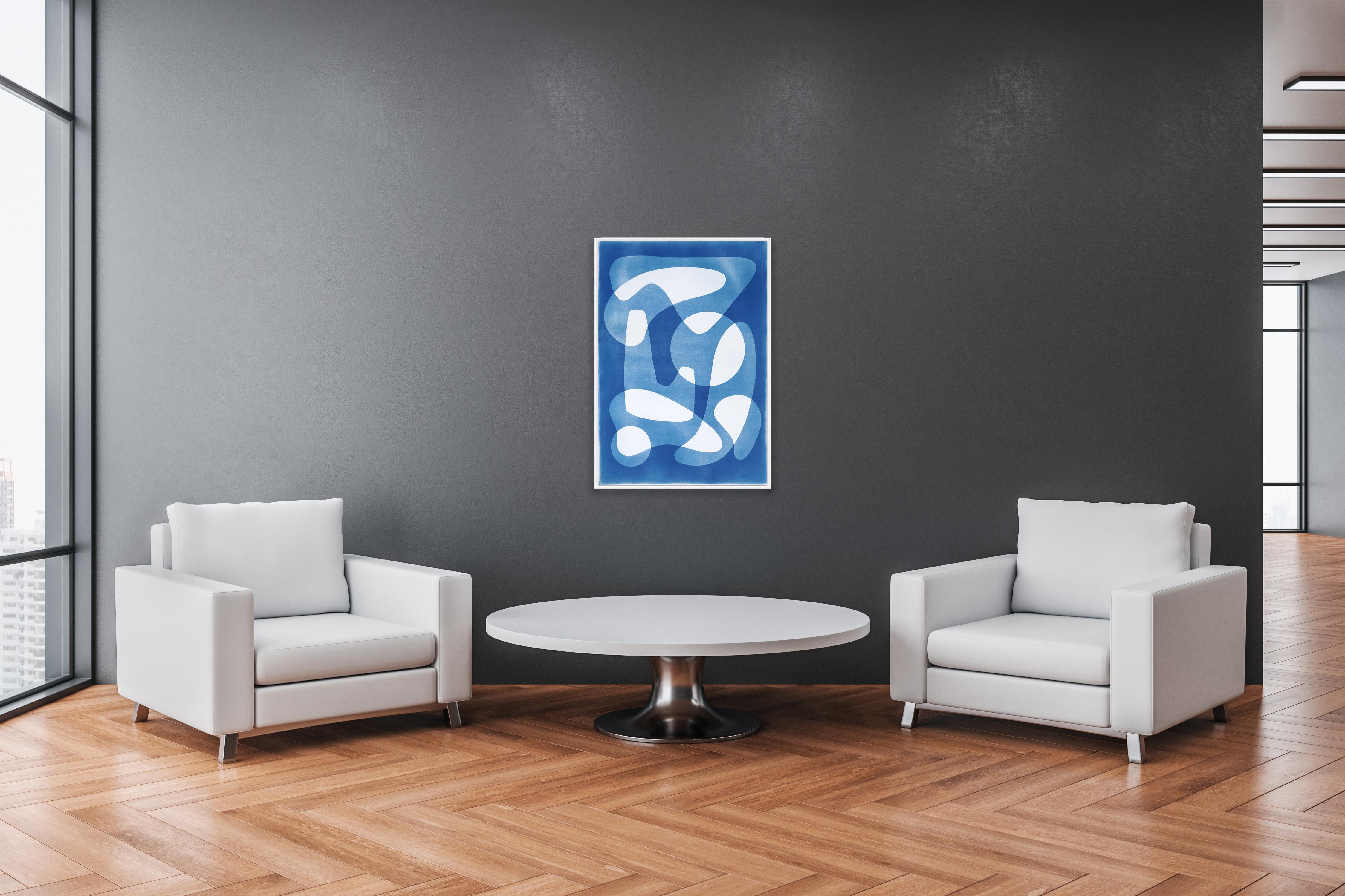 This is an exclusive handprinted unique cyanotype that takes its inspiration from the mid-century modern shapes.
It's made by layering paper cutouts and different exposures using uv-light. 

Details:
+ Title: Mid-Century Shapes IX
+ Year: 2024
+
