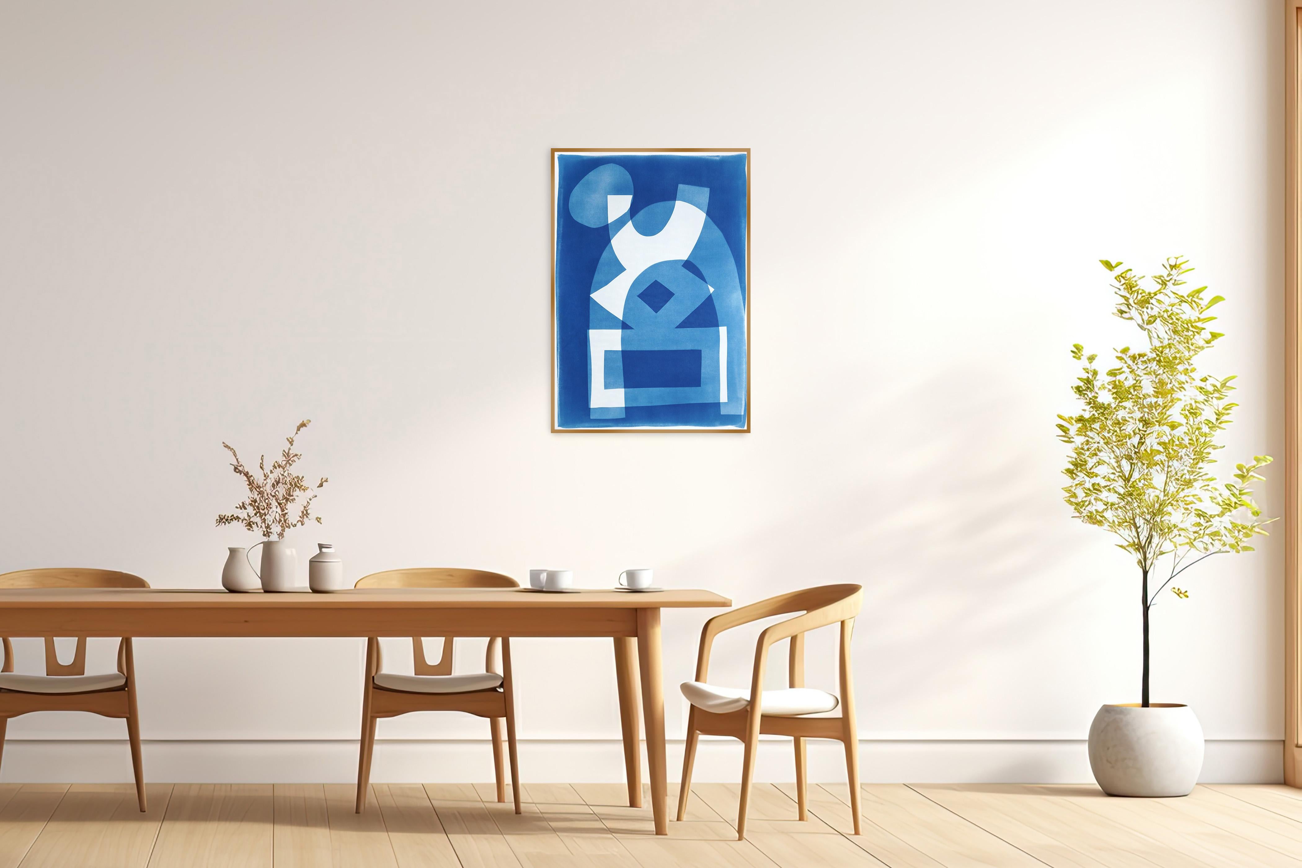 Haus auf einem Hügel, brutalistische Architektur, Monotypie Zyanotyp auf Papier, Blaue Töne im Angebot 1
