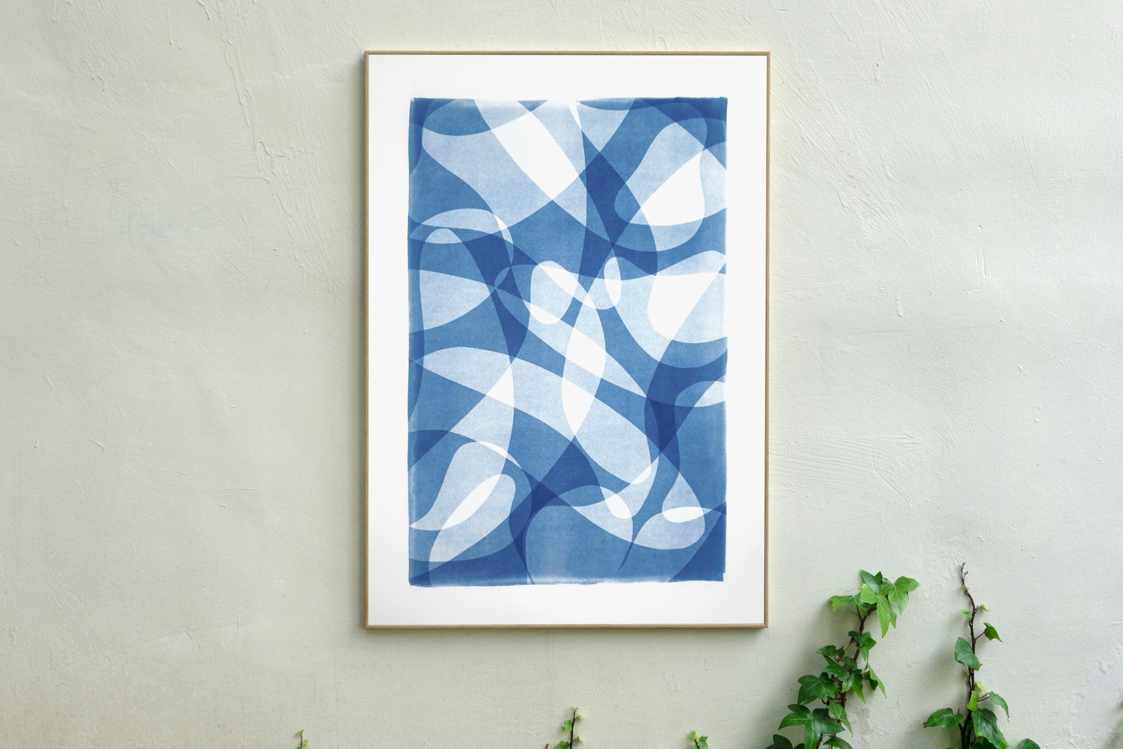 This is an exclusive handprinted unique cyanotype that takes its inspiration from the mid-century modern shapes.
It's made by layering paper cutouts and different exposures using uv-light. 

Details:
+ Title: Line Contours in Shade Gradients I
+
