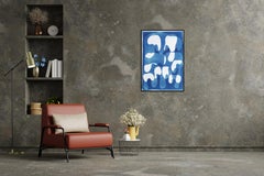 Schmelzende Kurven, blaue Töne Monotypie Cyanotypie auf Papier, einzigartiges abstraktes Stück