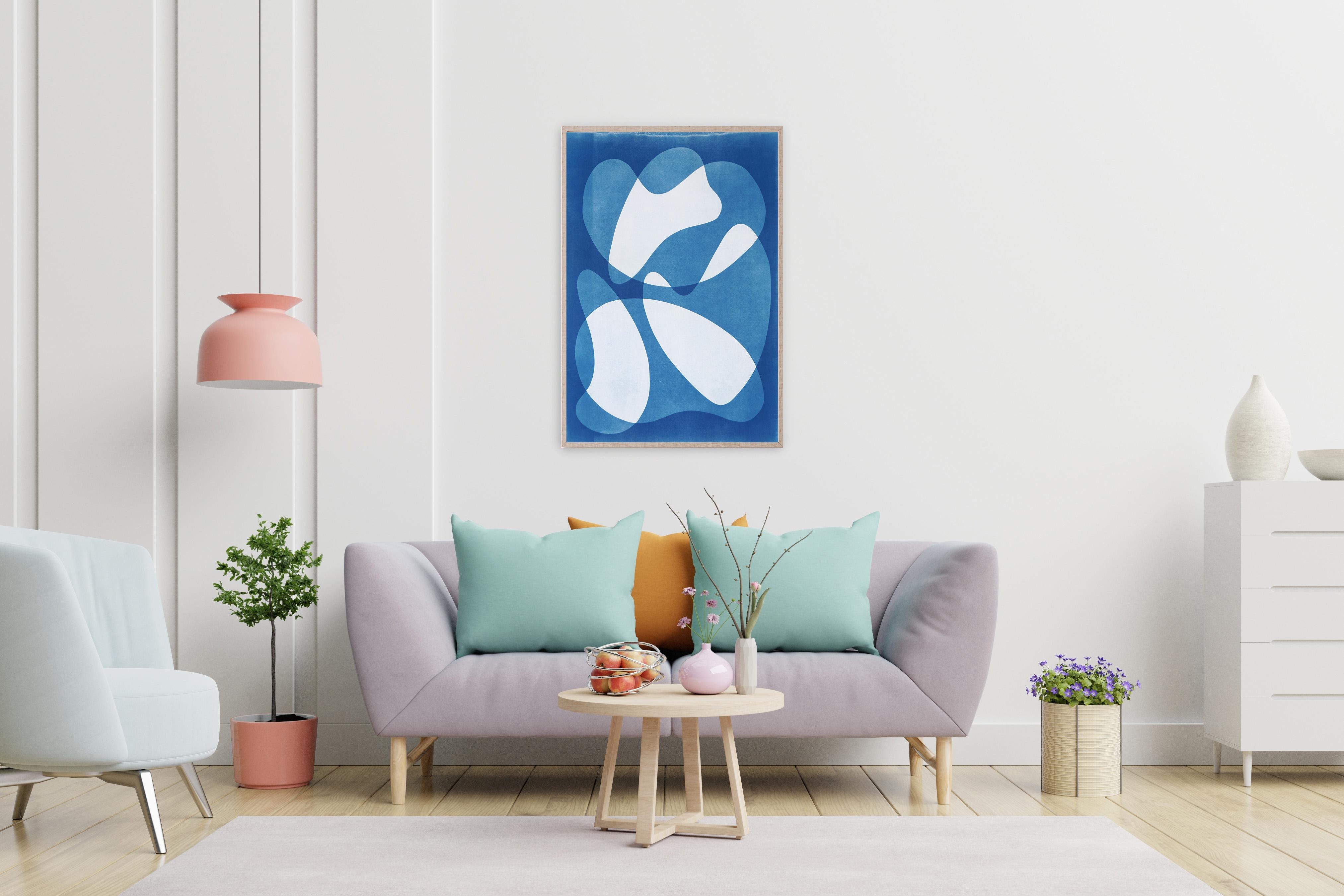 Moderne Formen aus der Mitte des Jahrhunderts, weiße und blaue handgefertigte Cyanotypie, Aquarellpapier im Angebot 1