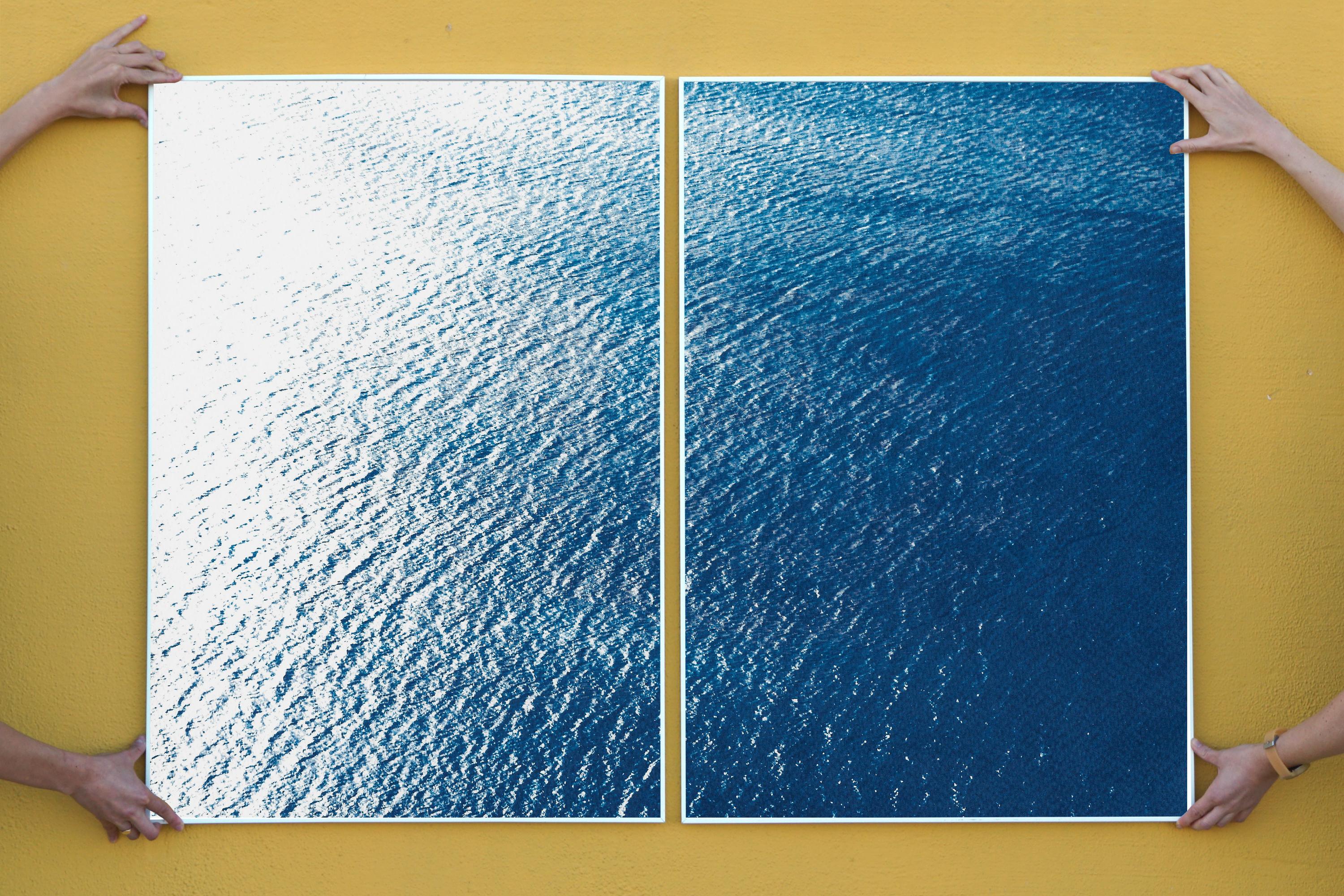 Diptyque nautique de la baie de Smooth dans la Méditerranée, cyanotype des eaux zen, papier en vente 5