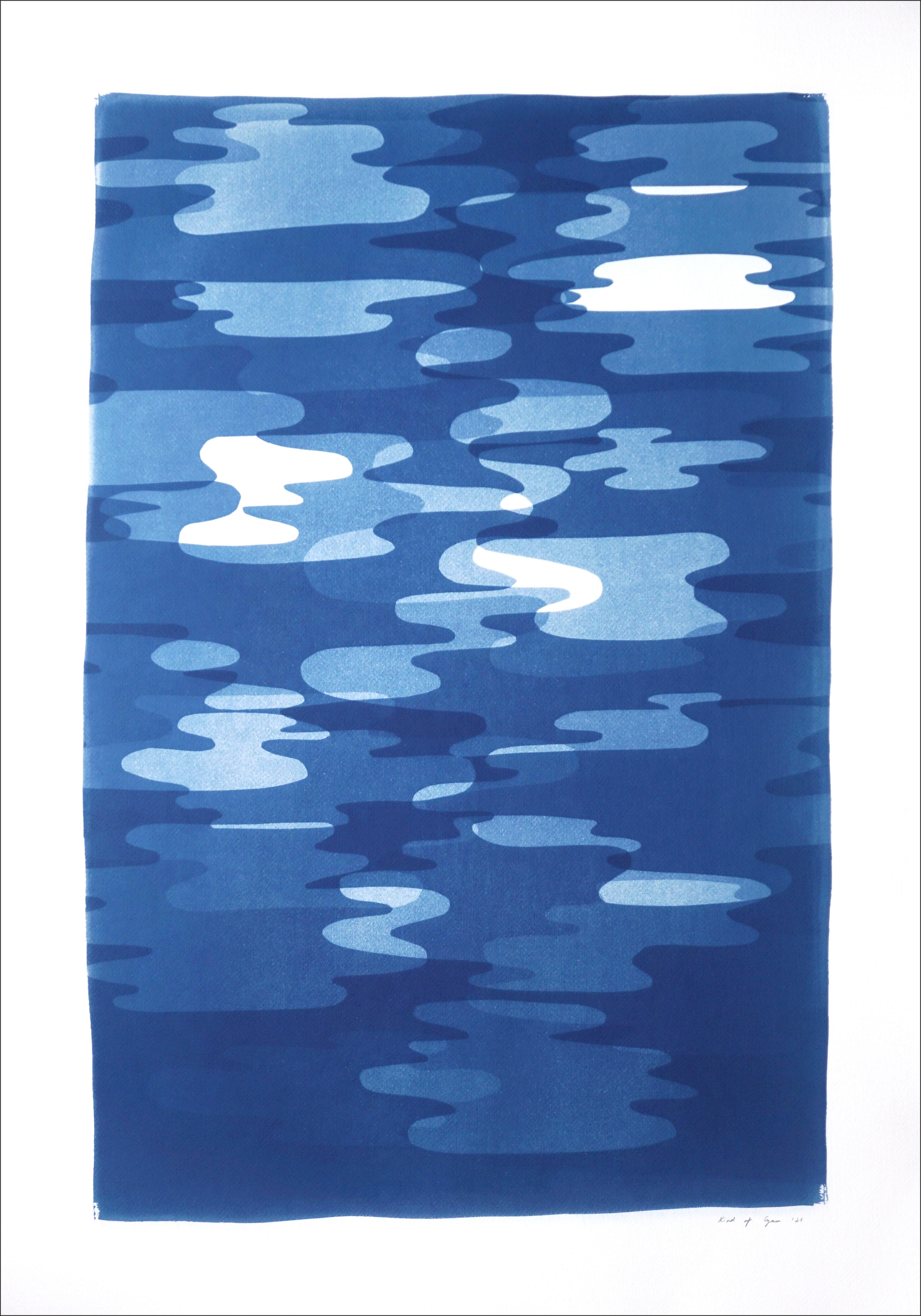 Smoke and Mirrors, Kunsthandwerkliche Drucke, einzigartige Monotypie, Memphis-Stil in Blau und Weiß – Print von Kind of Cyan