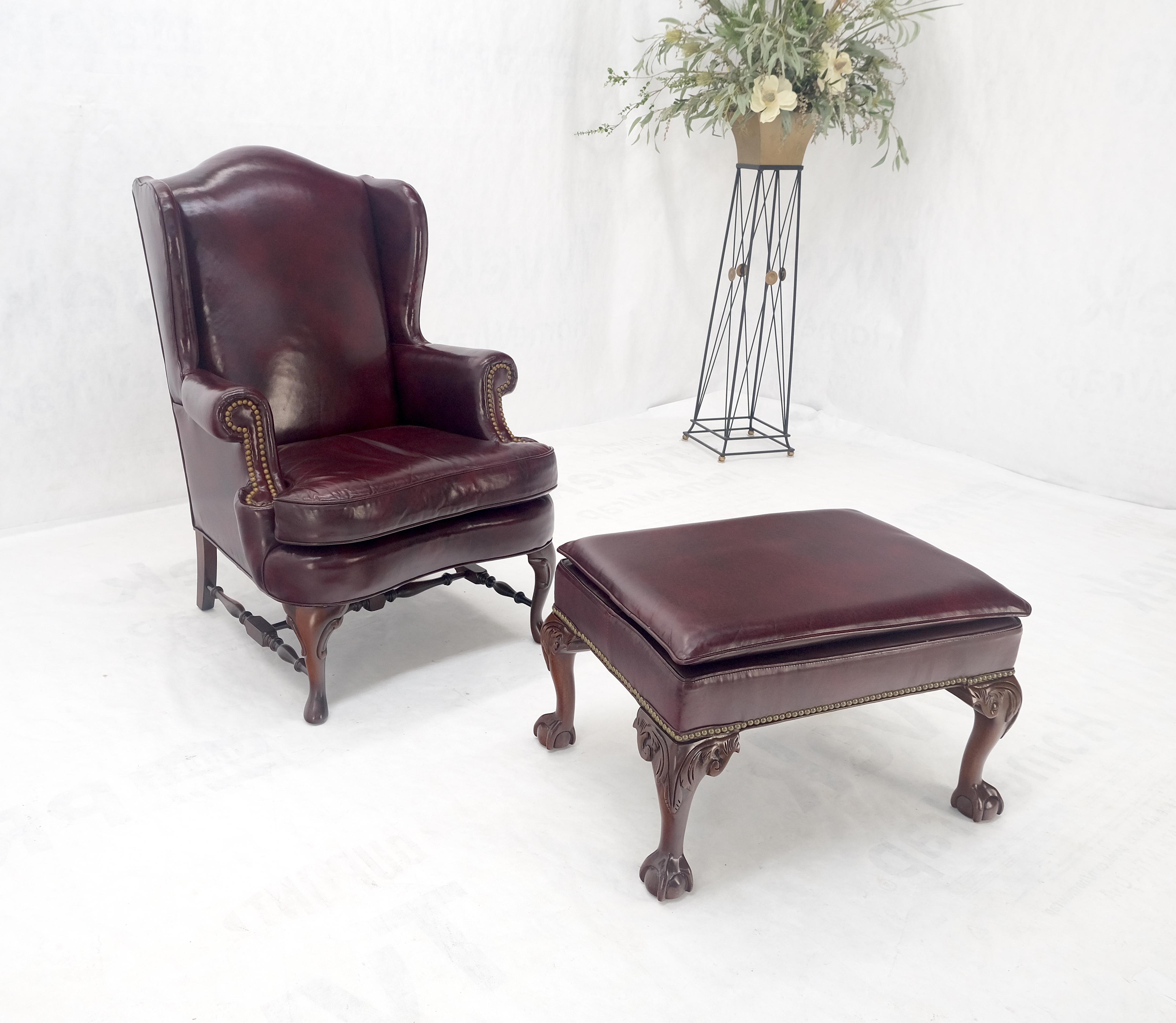 Cuir Kindel Burgundy Leather Upholstery Carved Mahogany Legs Wingback Chair & Ottoman en vente