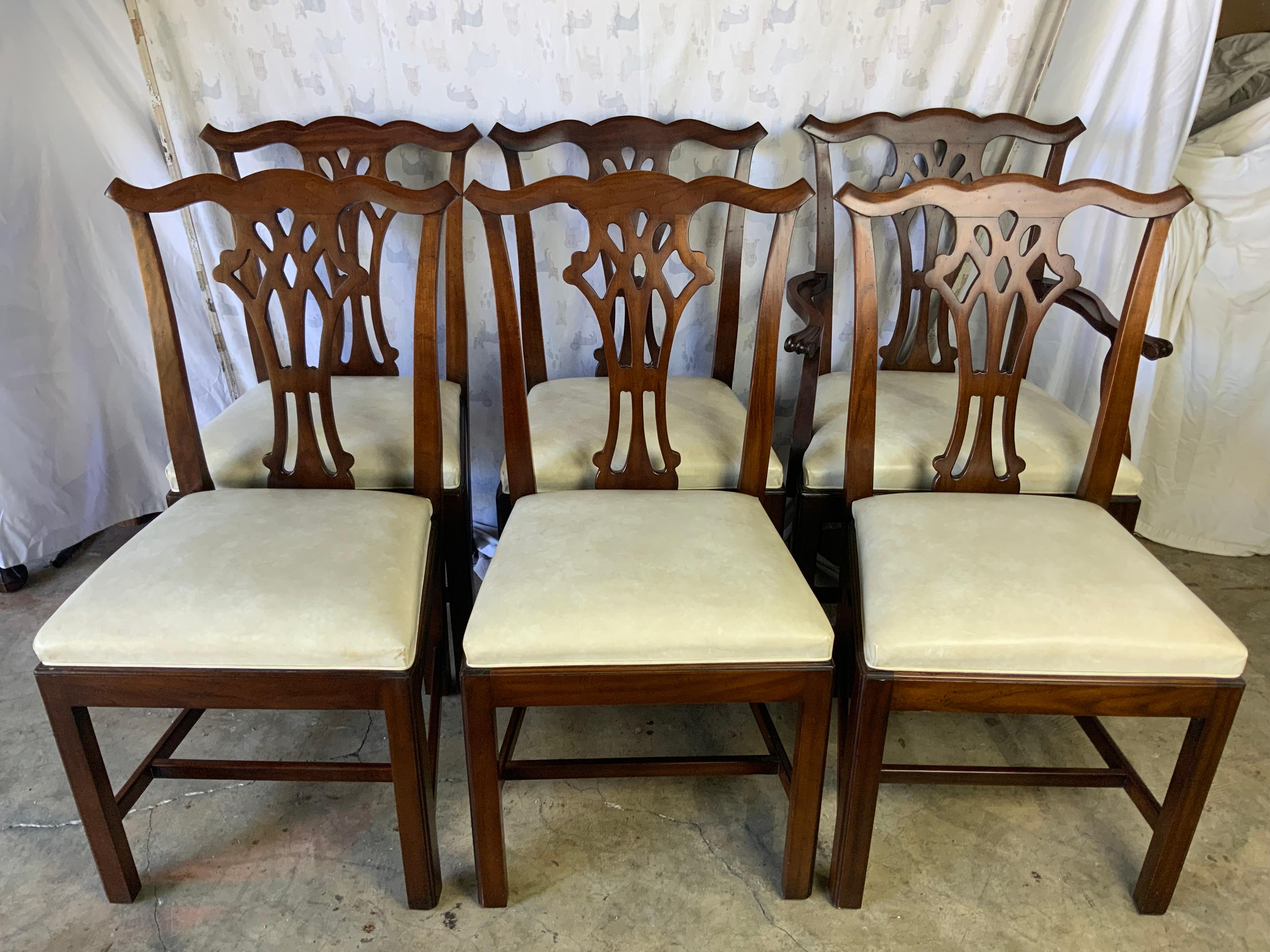 Kindel Chippendale Style Cherry Dining Chairs 10