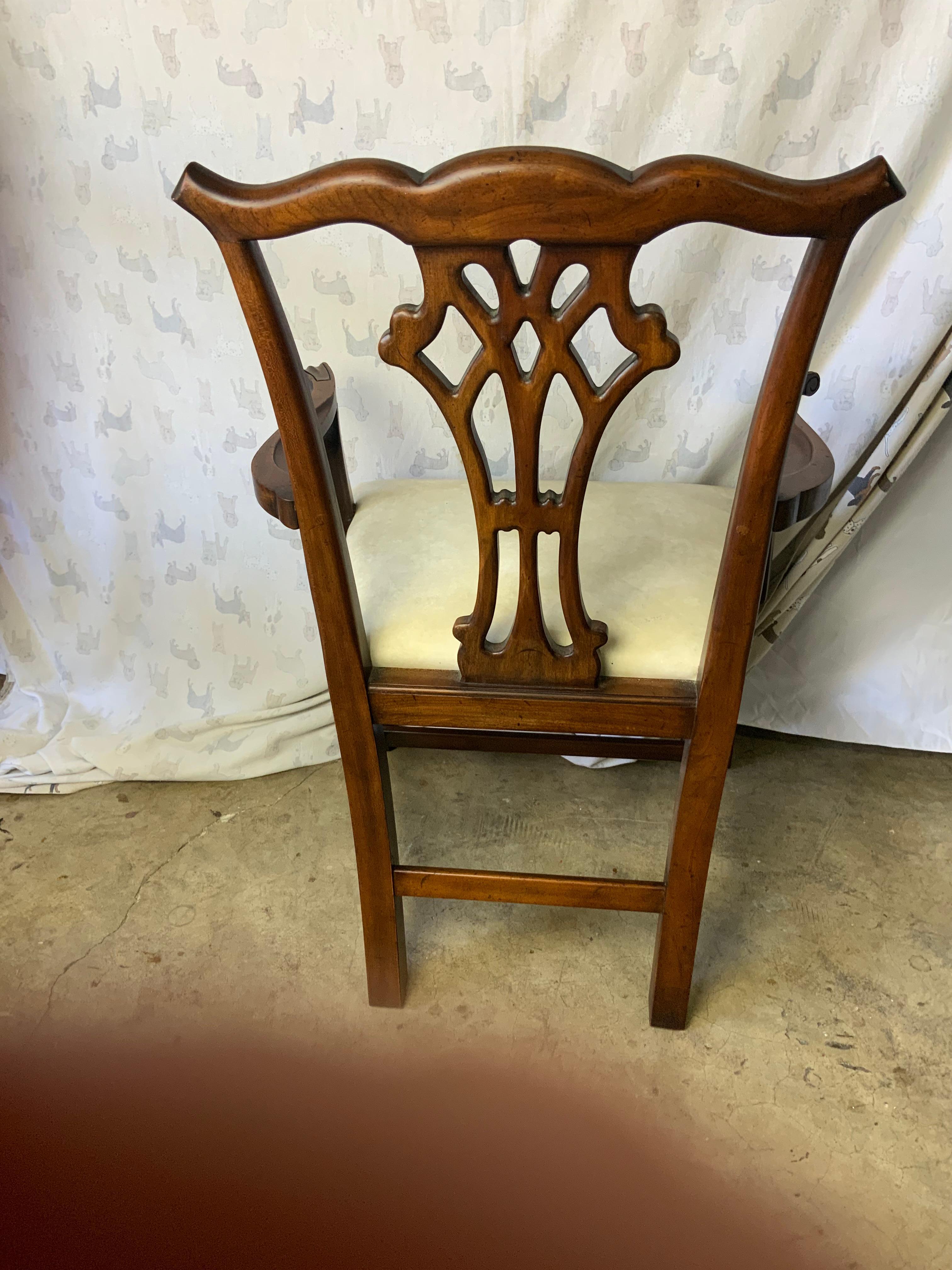 Kindel Chippendale Style Cherry Dining Chairs 2