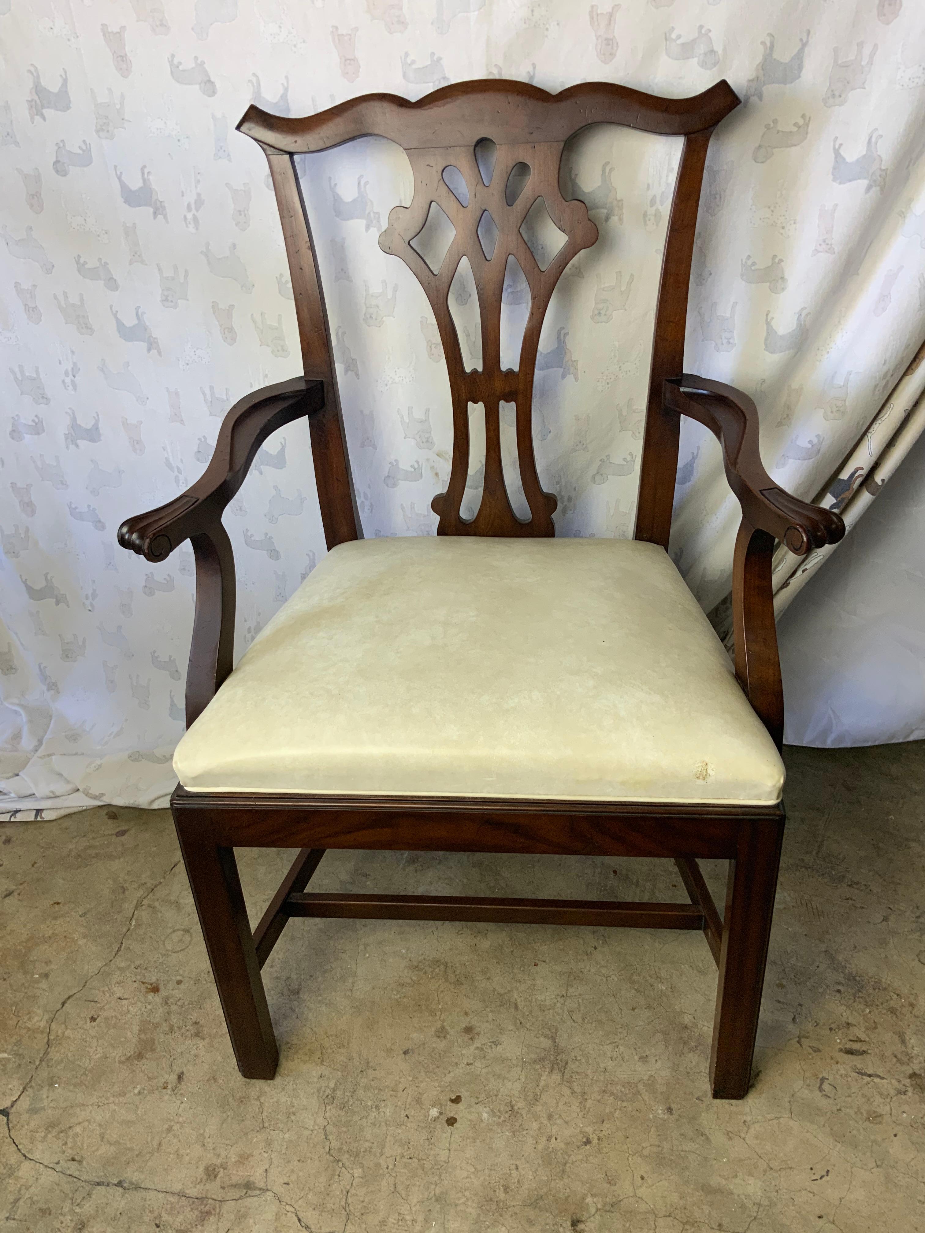 Kindel Chippendale Style Cherry Dining Chairs 4