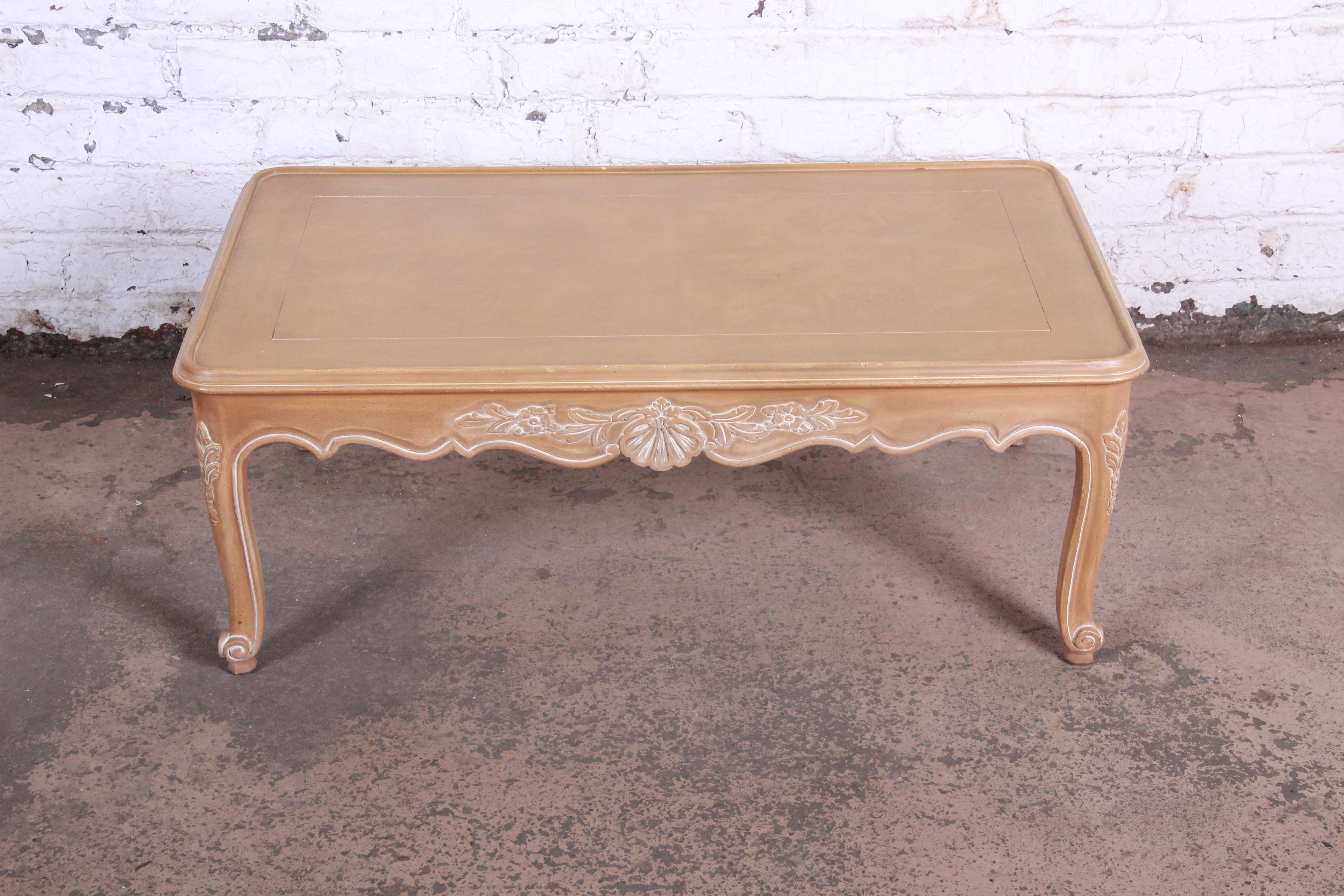 American Kindel Furniture Carved French Provincial Louis XV Style Coffee Table