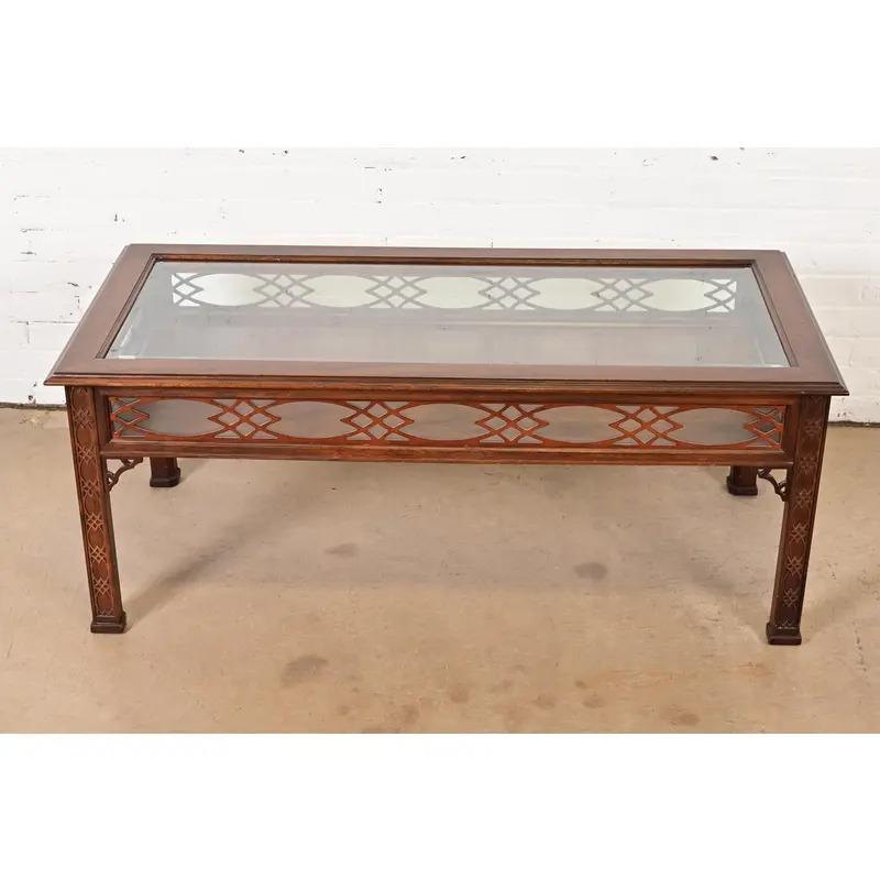 Georgian Kindel Furniture Chippendale Carved Mahogany Vitrine Coffee Table