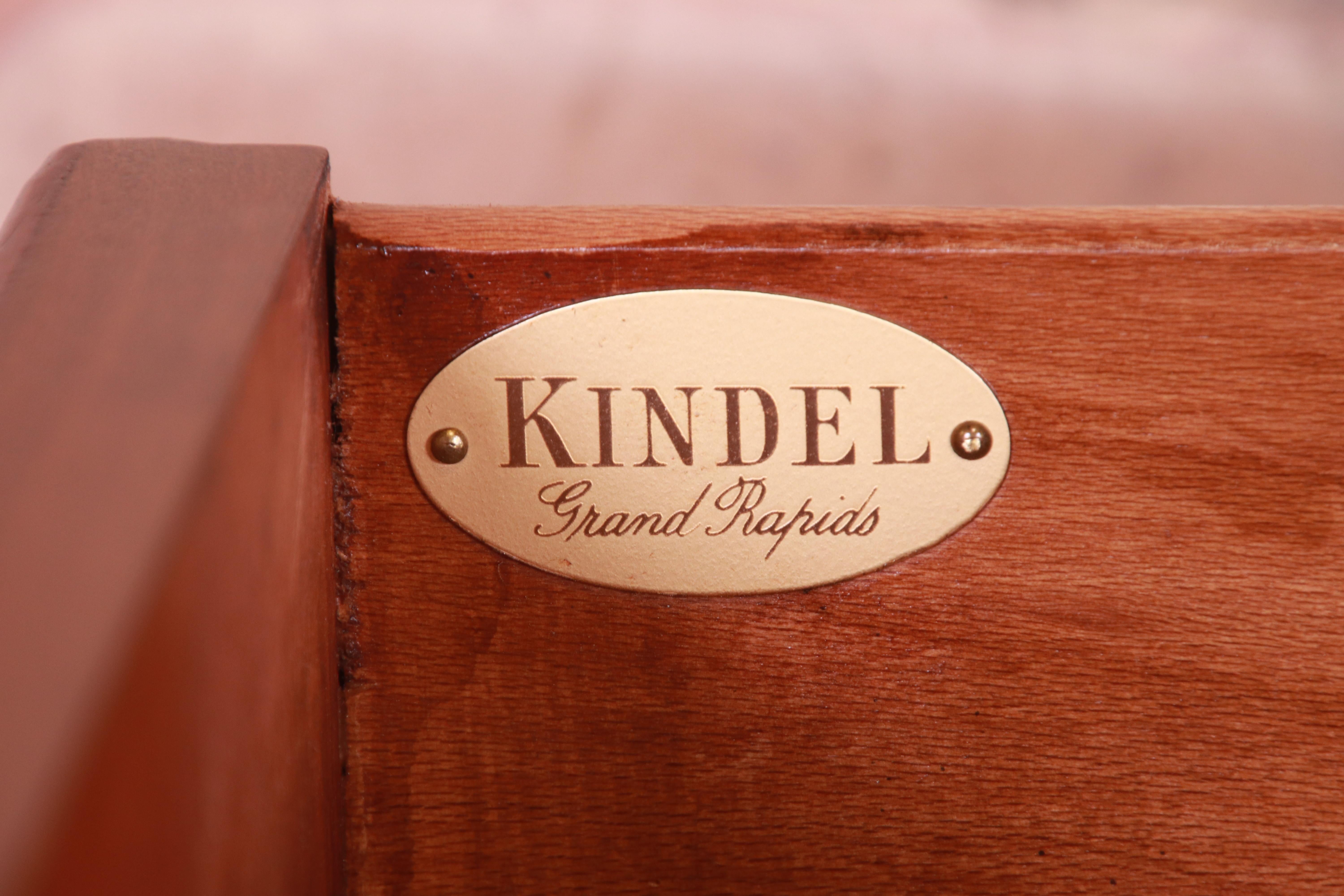 Kindel Furniture Chippendale Mahogany Bachelor Chest, Newly Refinished 7