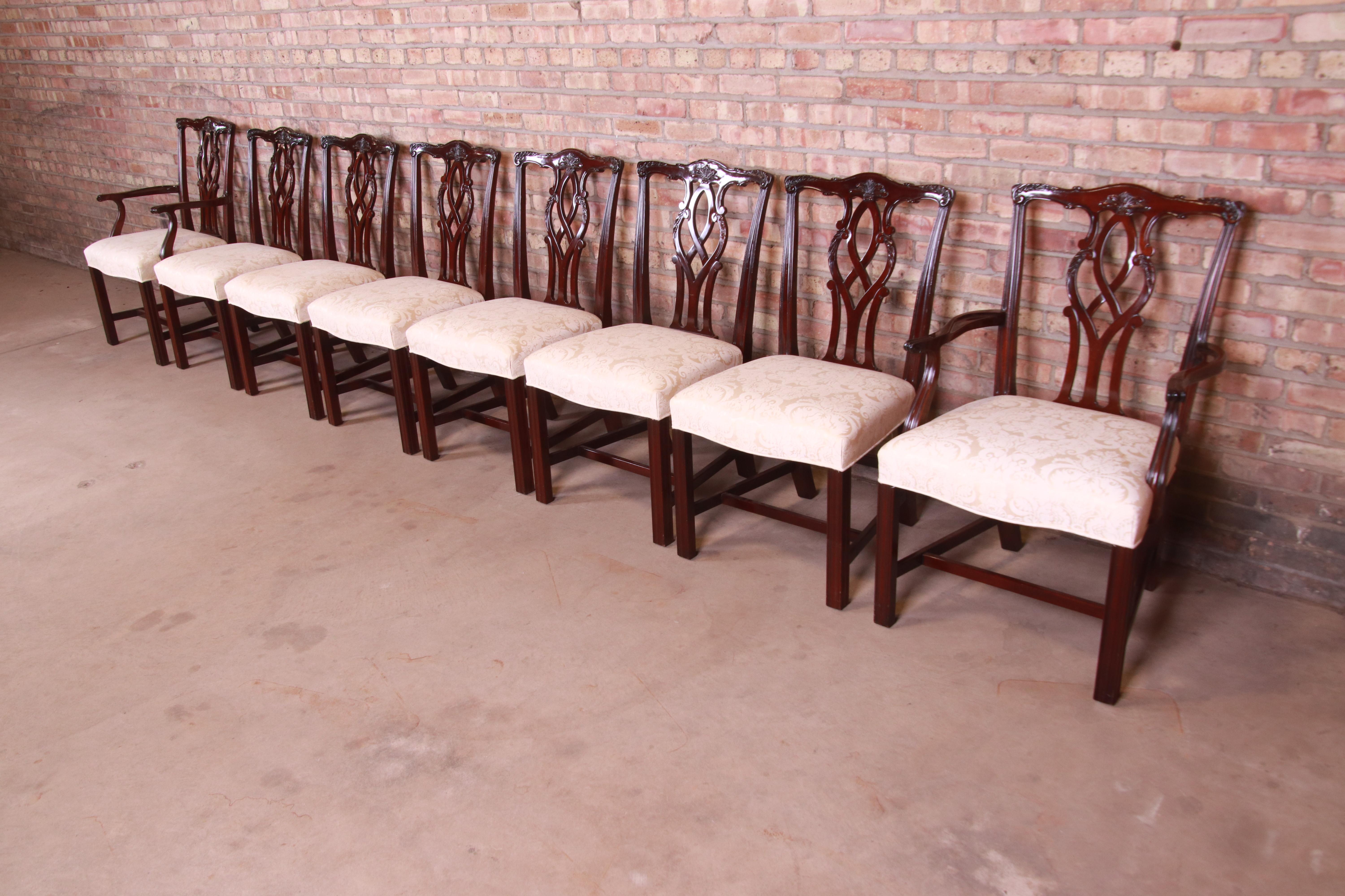 Kindel Furniture Chippendale Mahogany Dining Chairs, Set of Eight In Good Condition In South Bend, IN