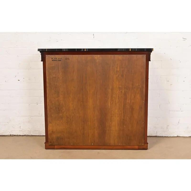Empire Furniture Tavolo Consolle in mogano intagliato con schienale a specchio in vendita 6