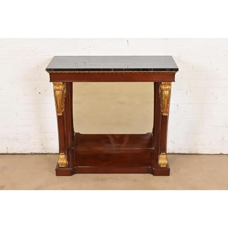 Americano Empire Furniture Tavolo Consolle in mogano intagliato con schienale a specchio in vendita