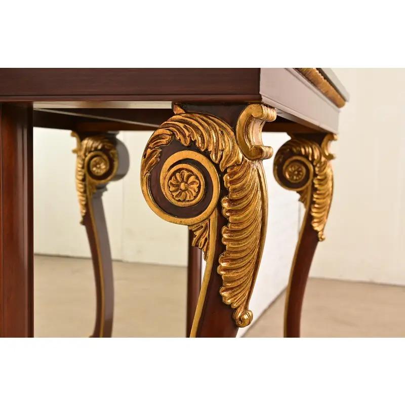 Empire Furniture Tavolo Consolle in mogano intagliato con schienale a specchio in vendita 1