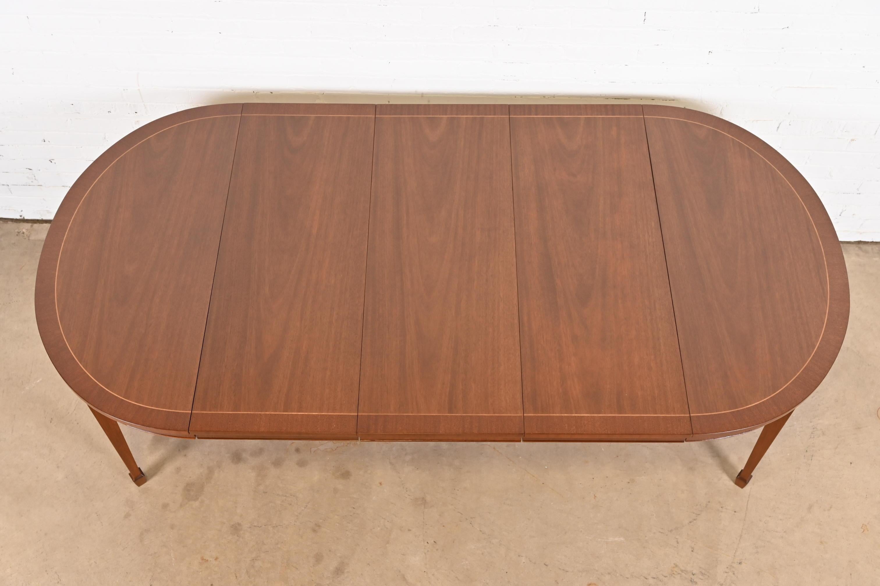 Kindel Furniture Federal Banded Mahogany Dining Table, Newly Refinished For Sale 2