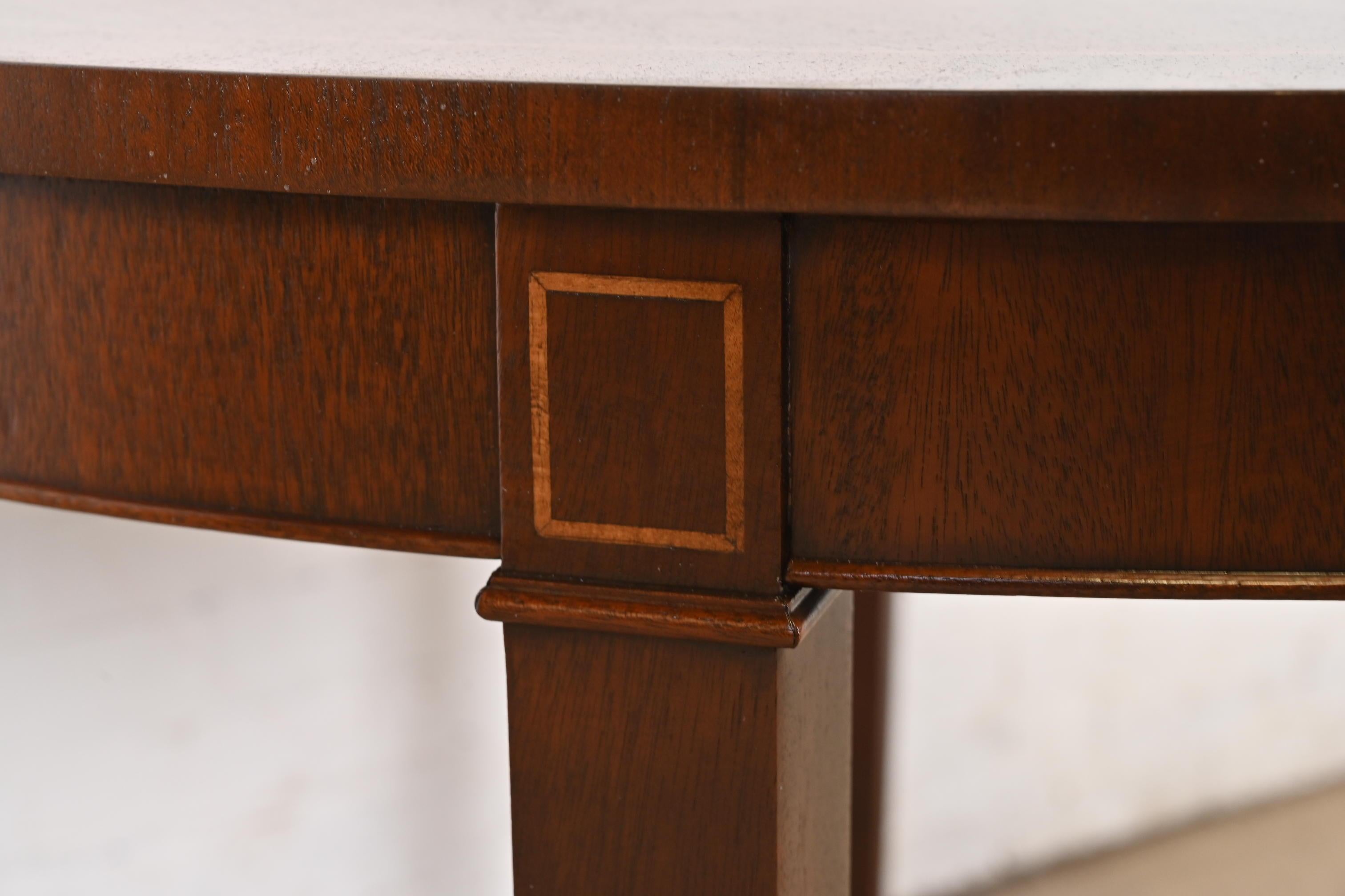 Kindel Furniture Tavolo da pranzo allungabile in mogano a fasce Feder, rifinito in vendita 4