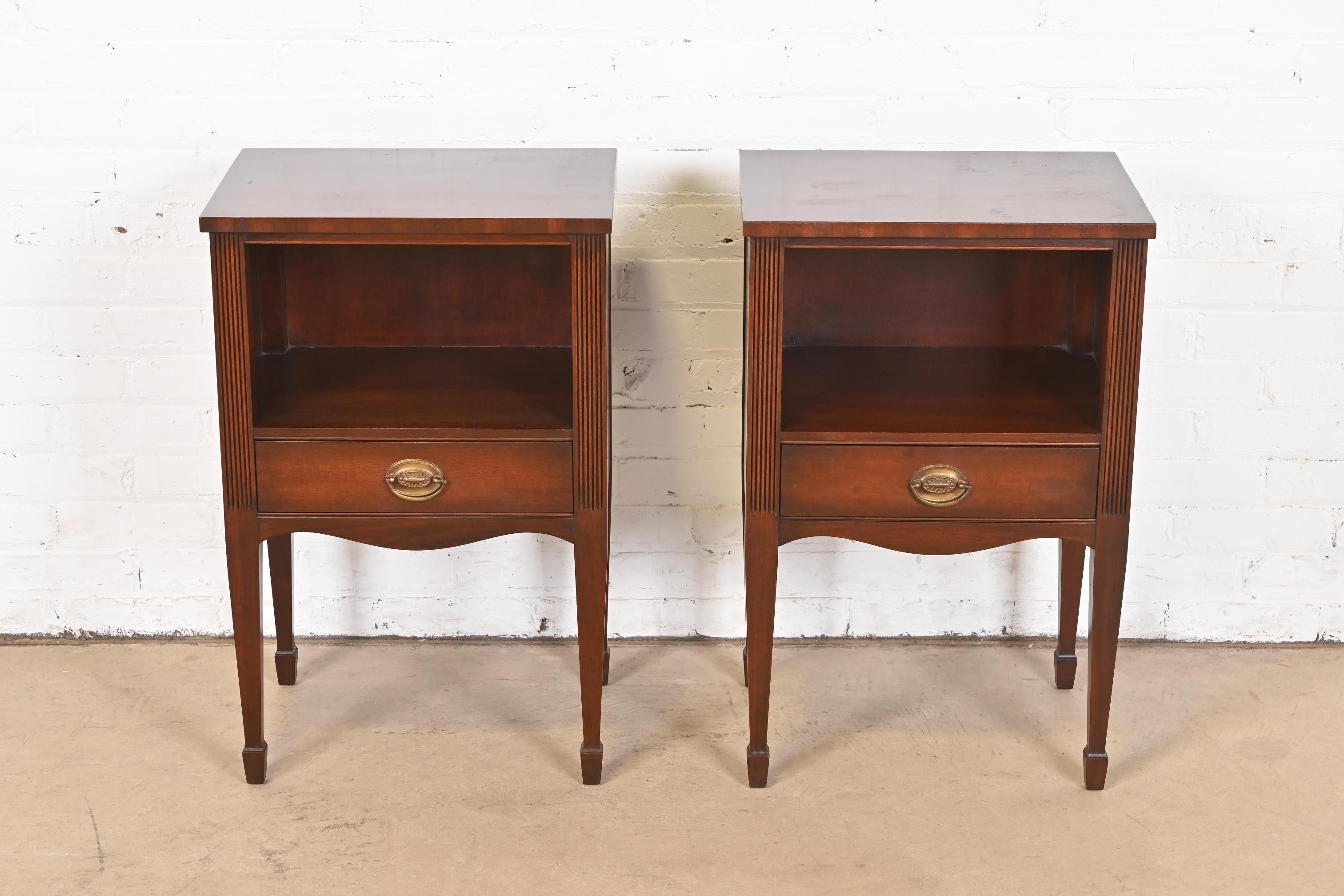 Mid-20th Century Kindel Furniture Federal Carved Mahogany Nightstands, Pair
