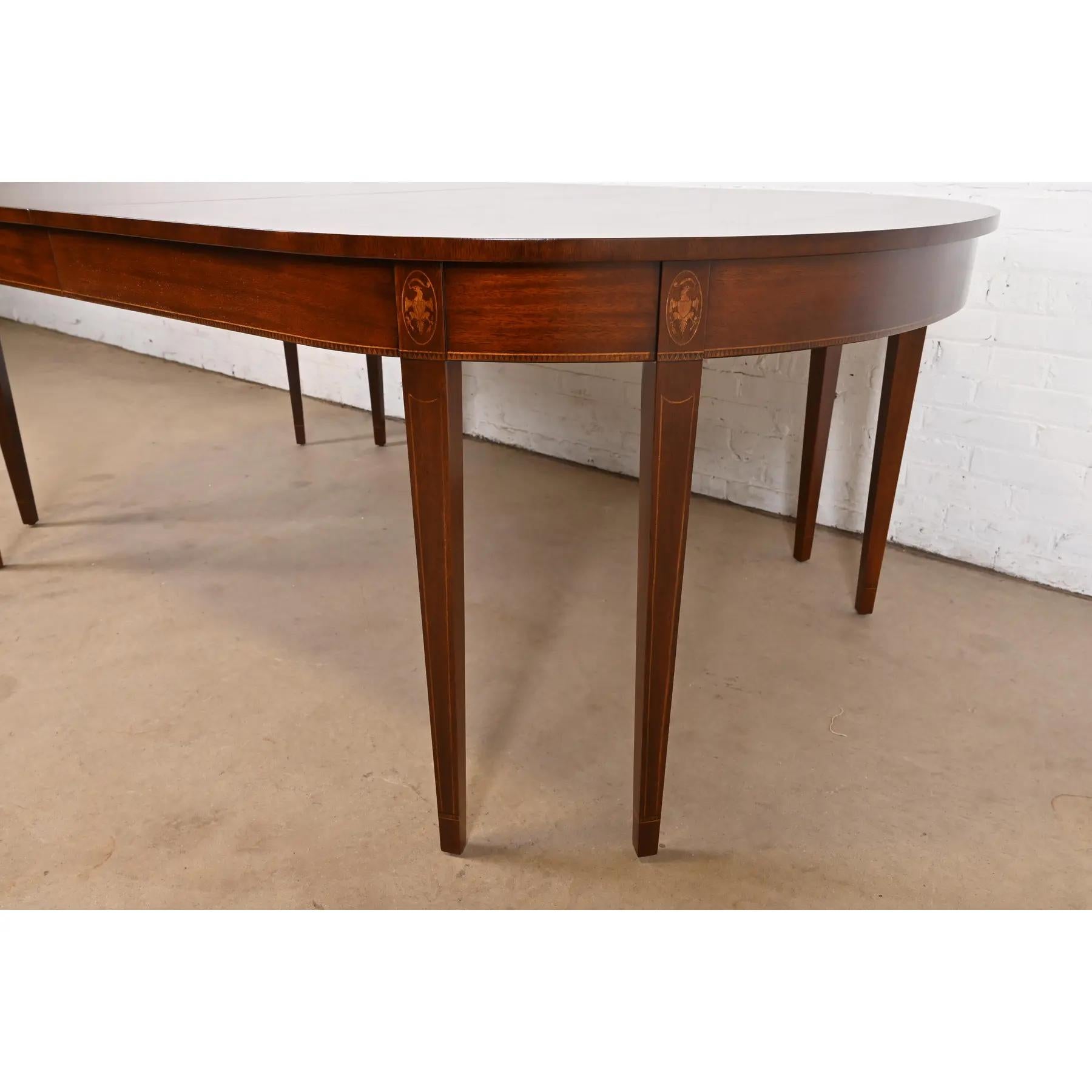 Kindel Furniture Federal Inlaid Mahogany Extension Dining Table, Refinished For Sale 5