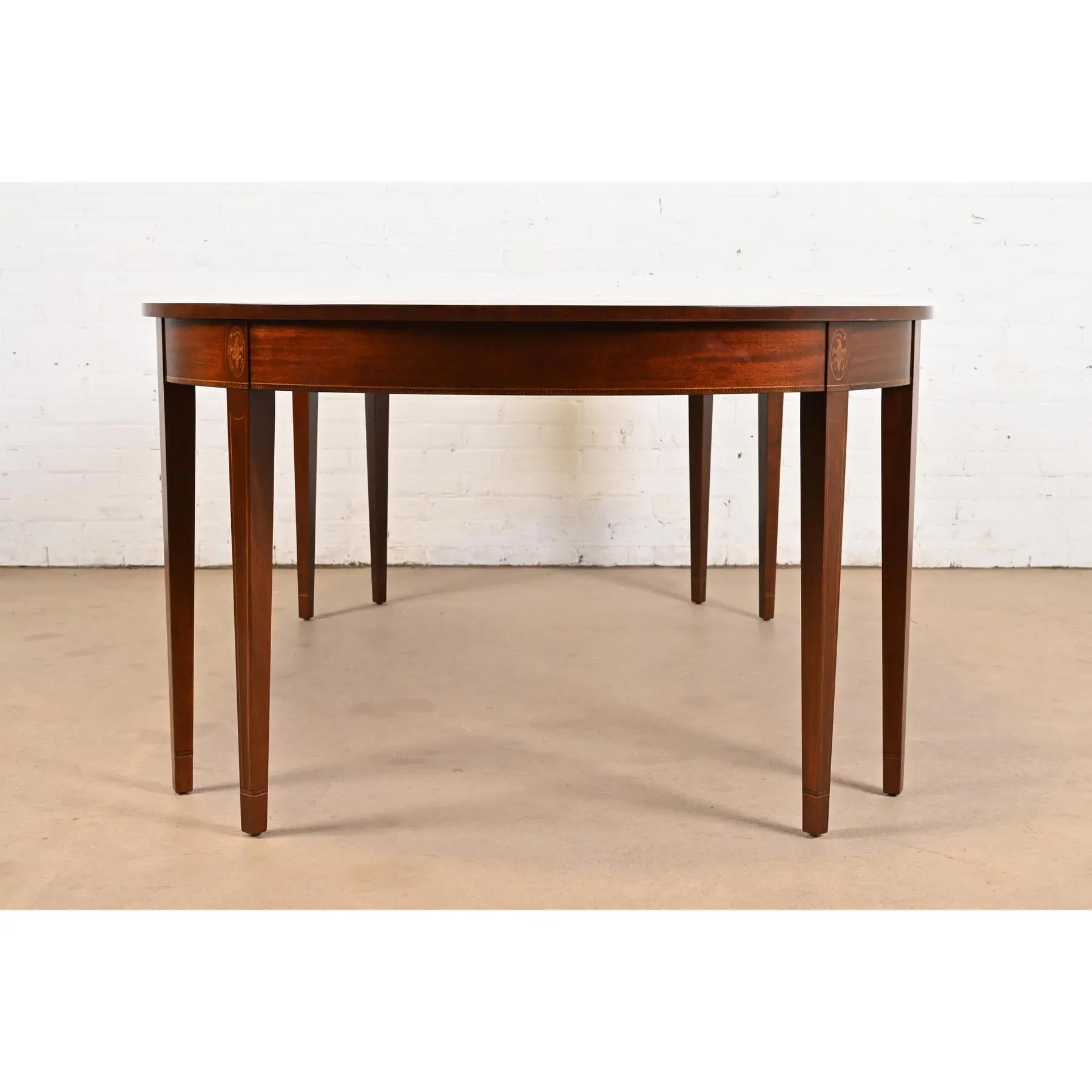 Kindel Furniture Federal Inlaid Mahogany Extension Dining Table, Refinished For Sale 6